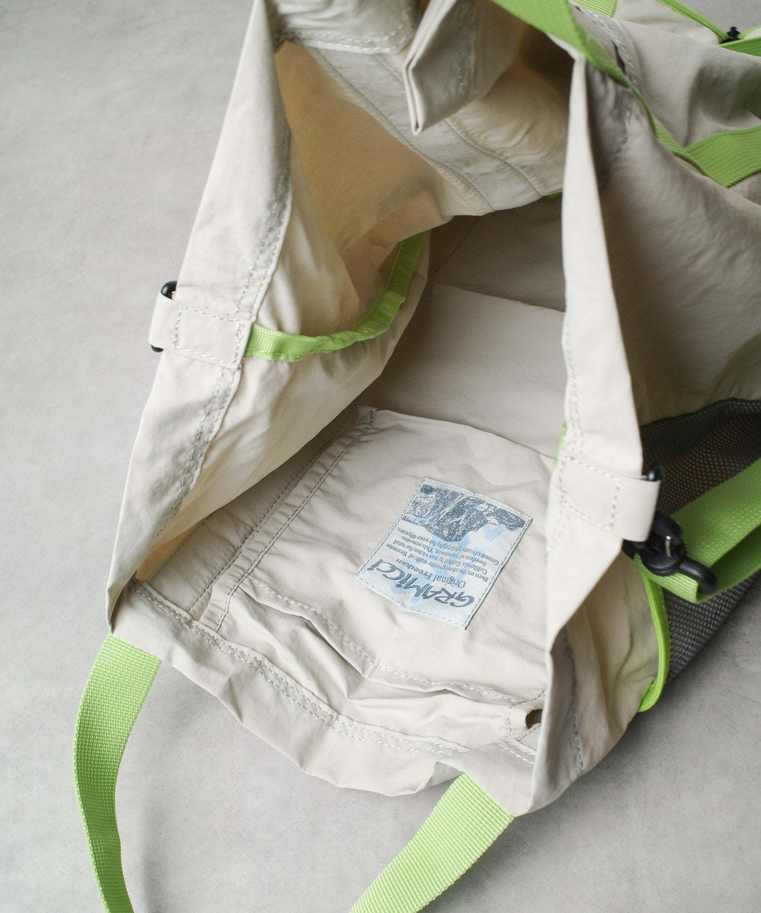 グラミチ GRAMICCI 【GRAMICCI】NYLON PACKABLE EXPLORER TOTE （オリーブ） オリーブ