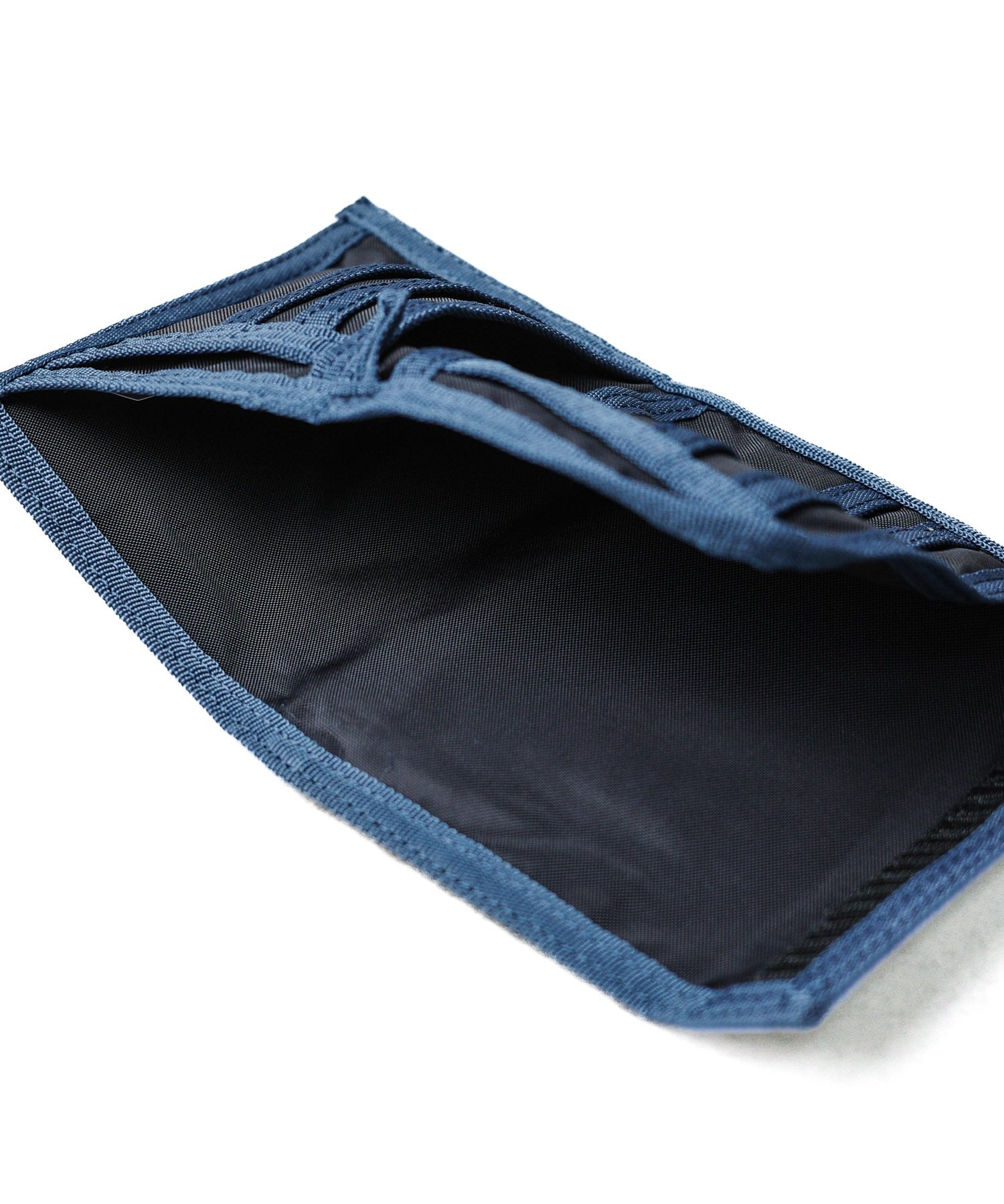 グラミチ GRAMICCI VELCRO WALLET （オリーブ） オリーブ