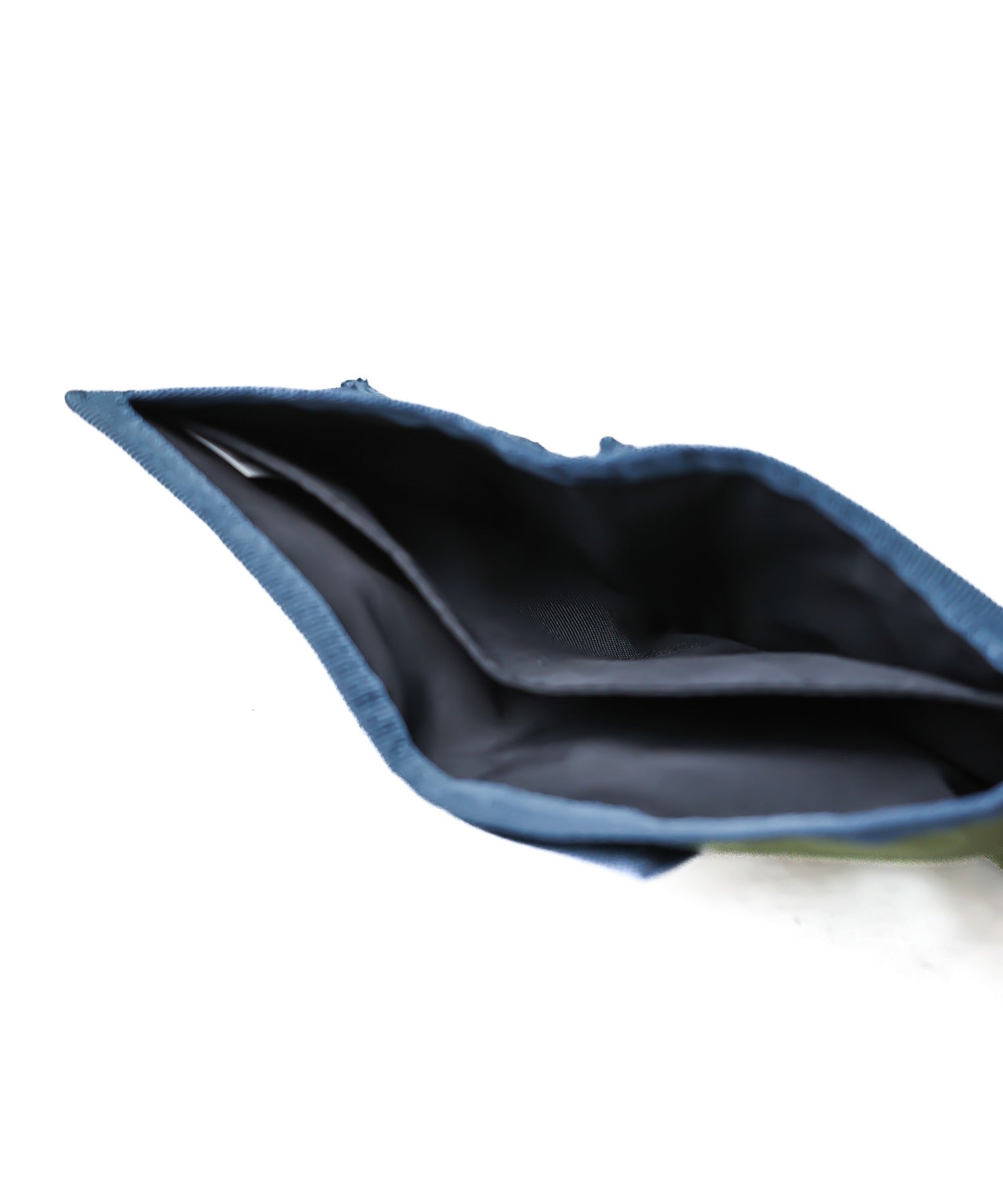 グラミチ GRAMICCI VELCRO WALLET （オリーブ） オリーブ