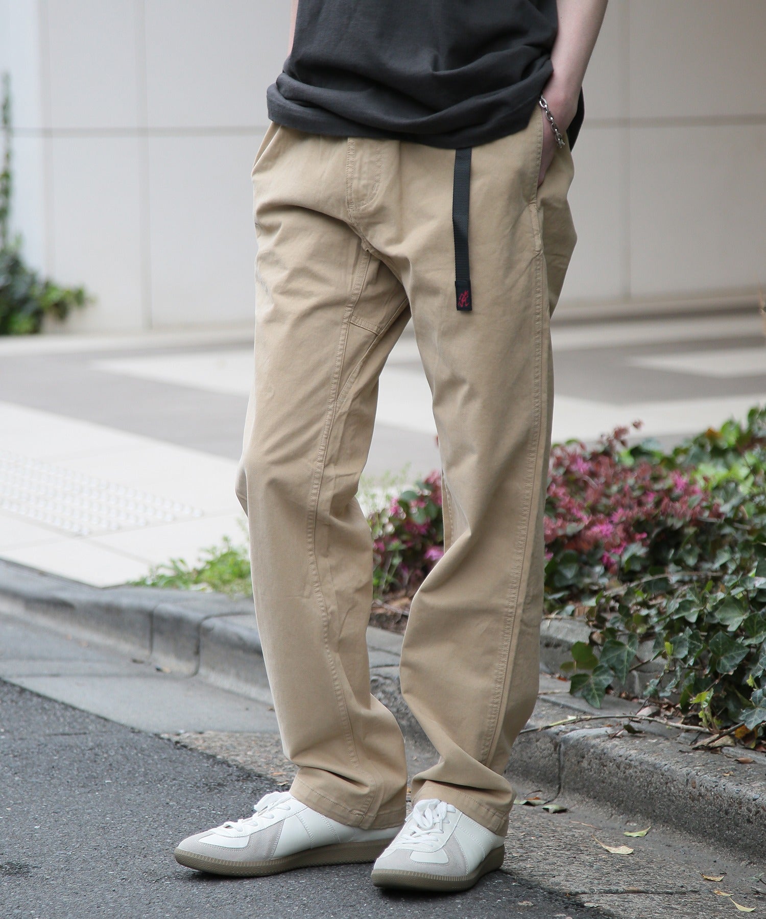 GRAMICCI [GRAMICCI] NN-PANT CROPPED G109-OGS 有機棉彈力斜紋錐形輪廓