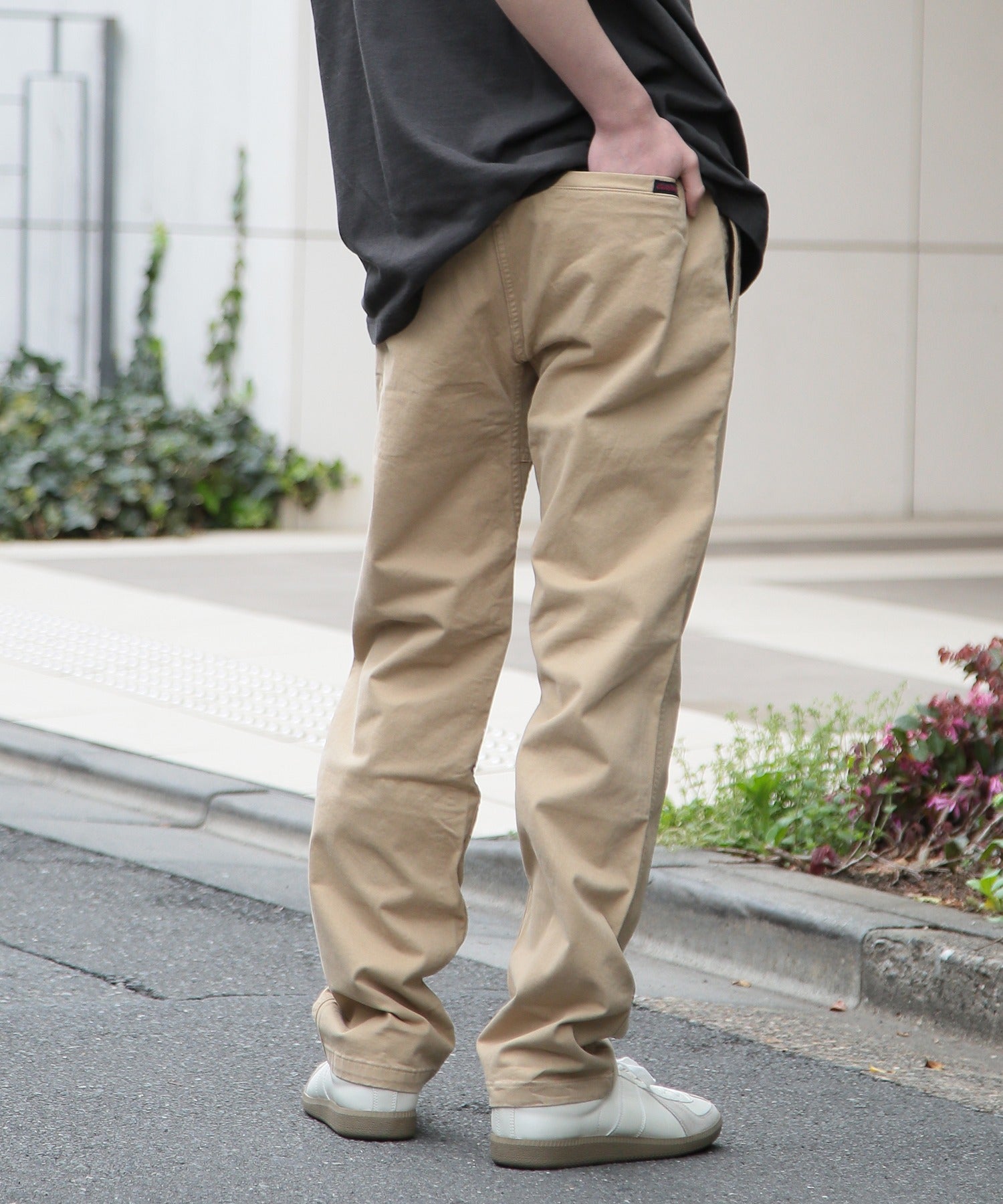 GRAMICCI [GRAMICCI] NN-PANT CROPPED G109-OGS 有機棉彈力斜紋錐形輪廓