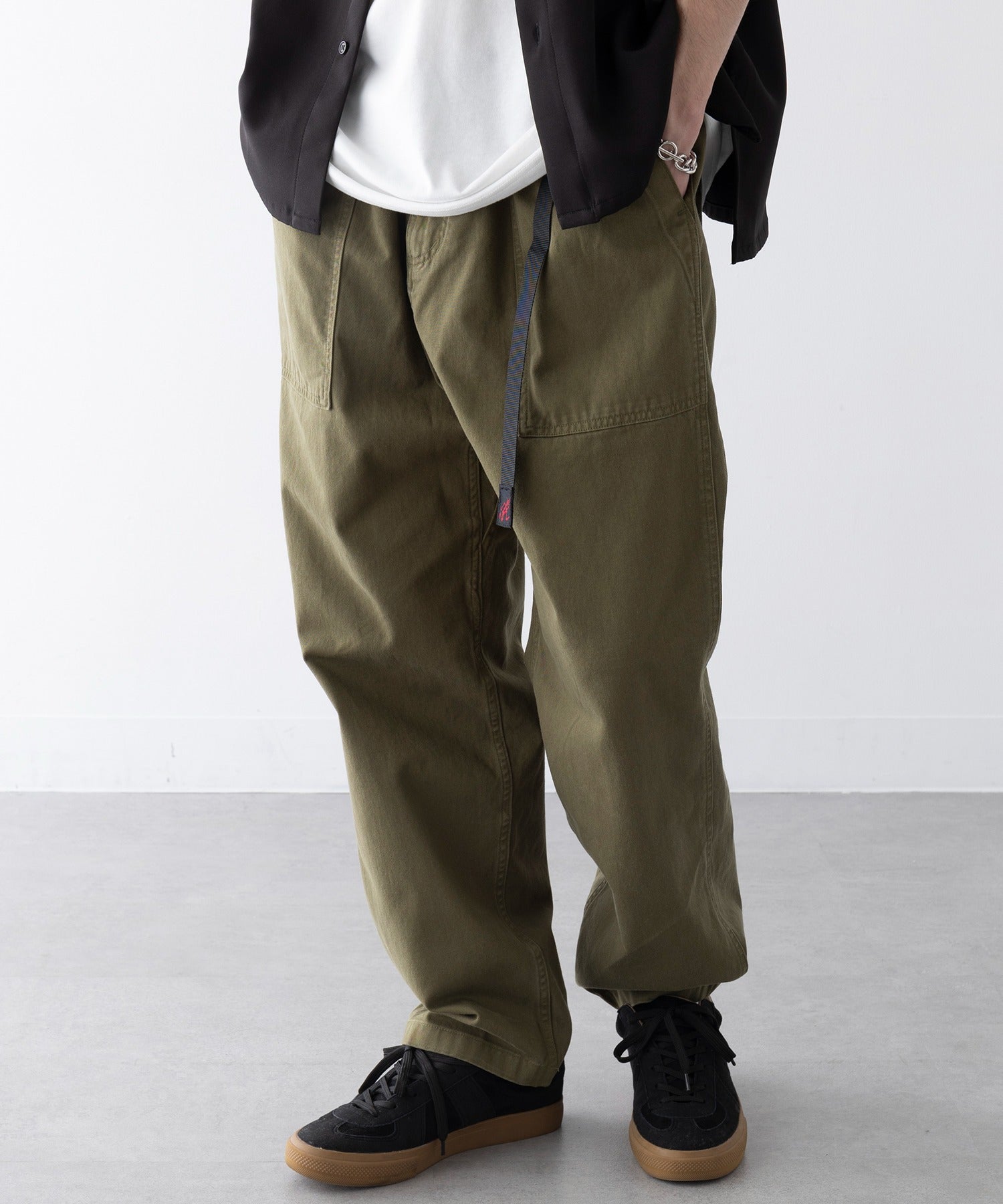 グラミチ GRAMICCI LOOSE TAPERED RIDGE PANT G114-OGT （オリーブ） オリーブ