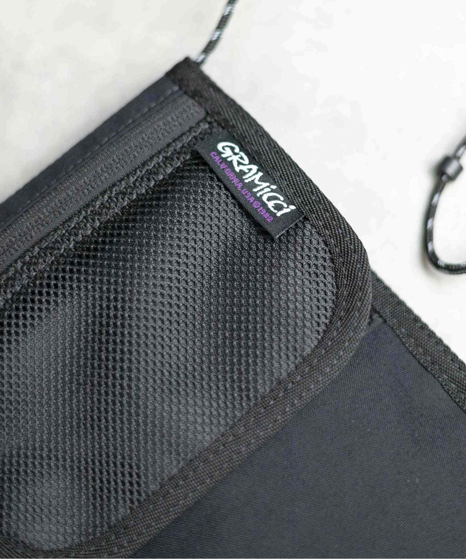 グラミチ GRAMICCI 【GRAMICCI(グラミチ) 】CORDURA NECK POUCH （ブラック） ブラック