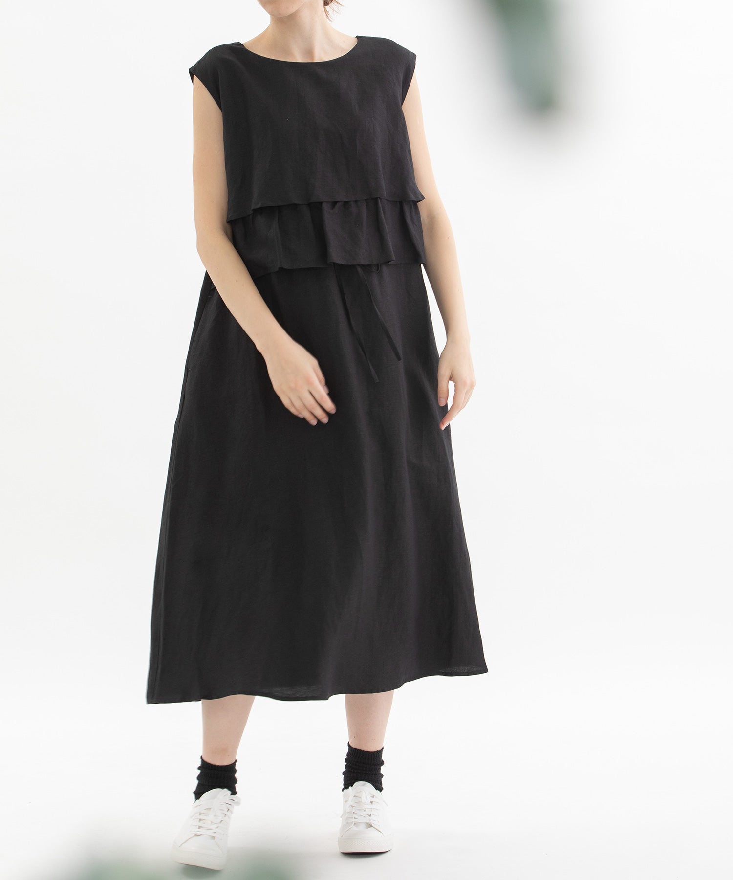 ノップドゥノッド nop de nod リネンレーヨンラッフル2wayノースリーブワンピース （ブラック） ブラック
