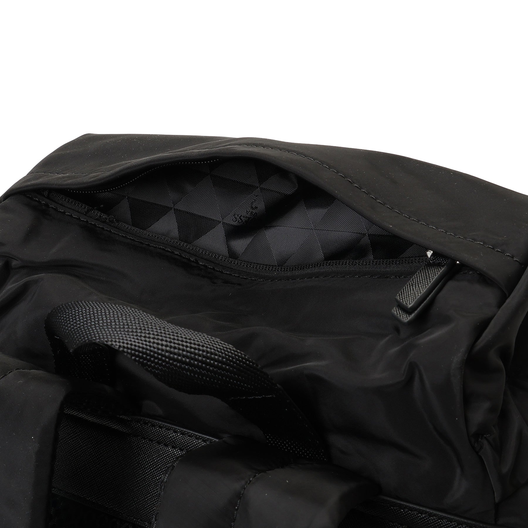 ゲス GUESS BERLIN Backpack （BLA） BLA