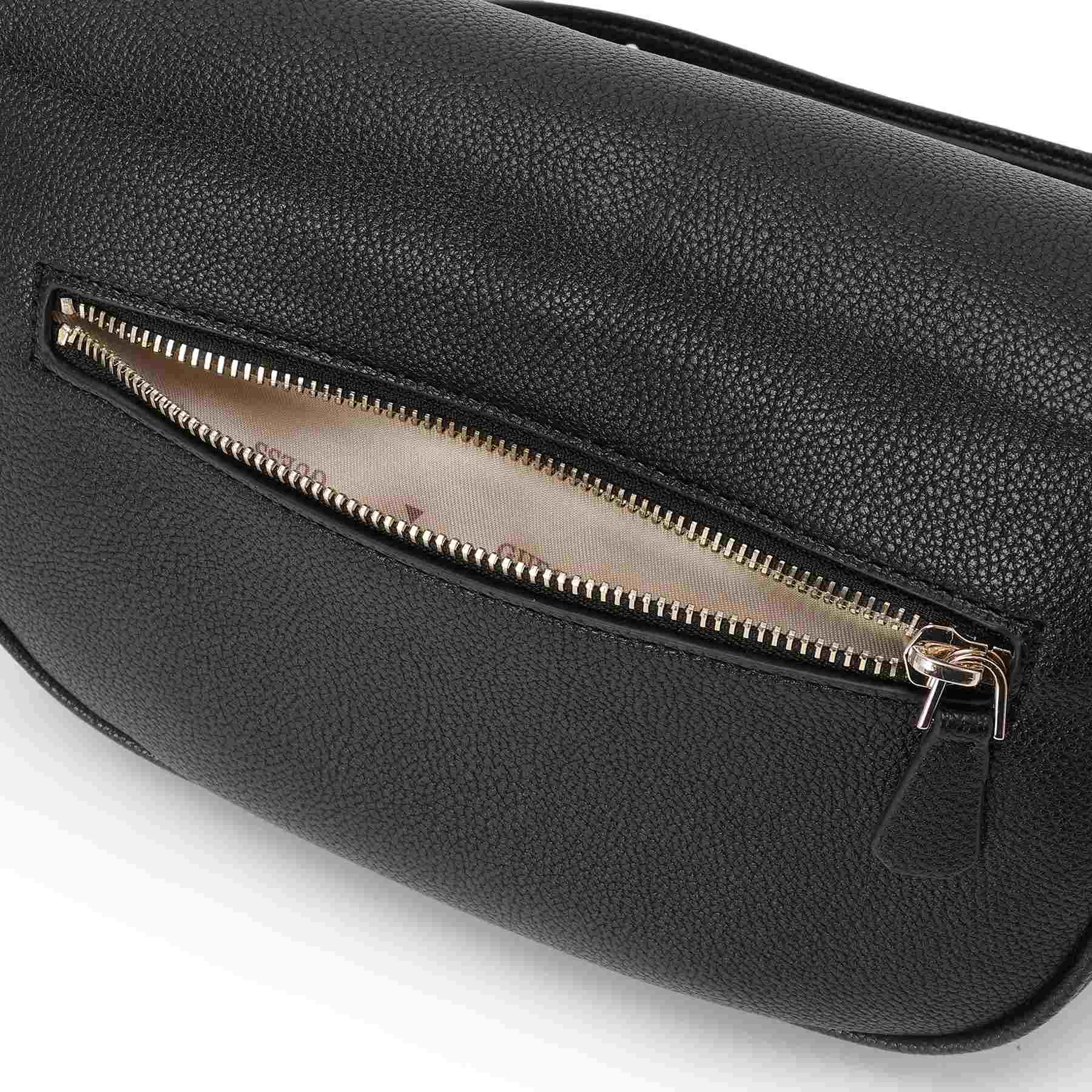 ゲス GUESS CALEBRA Convertible Xbody Flap （BLA） BLA