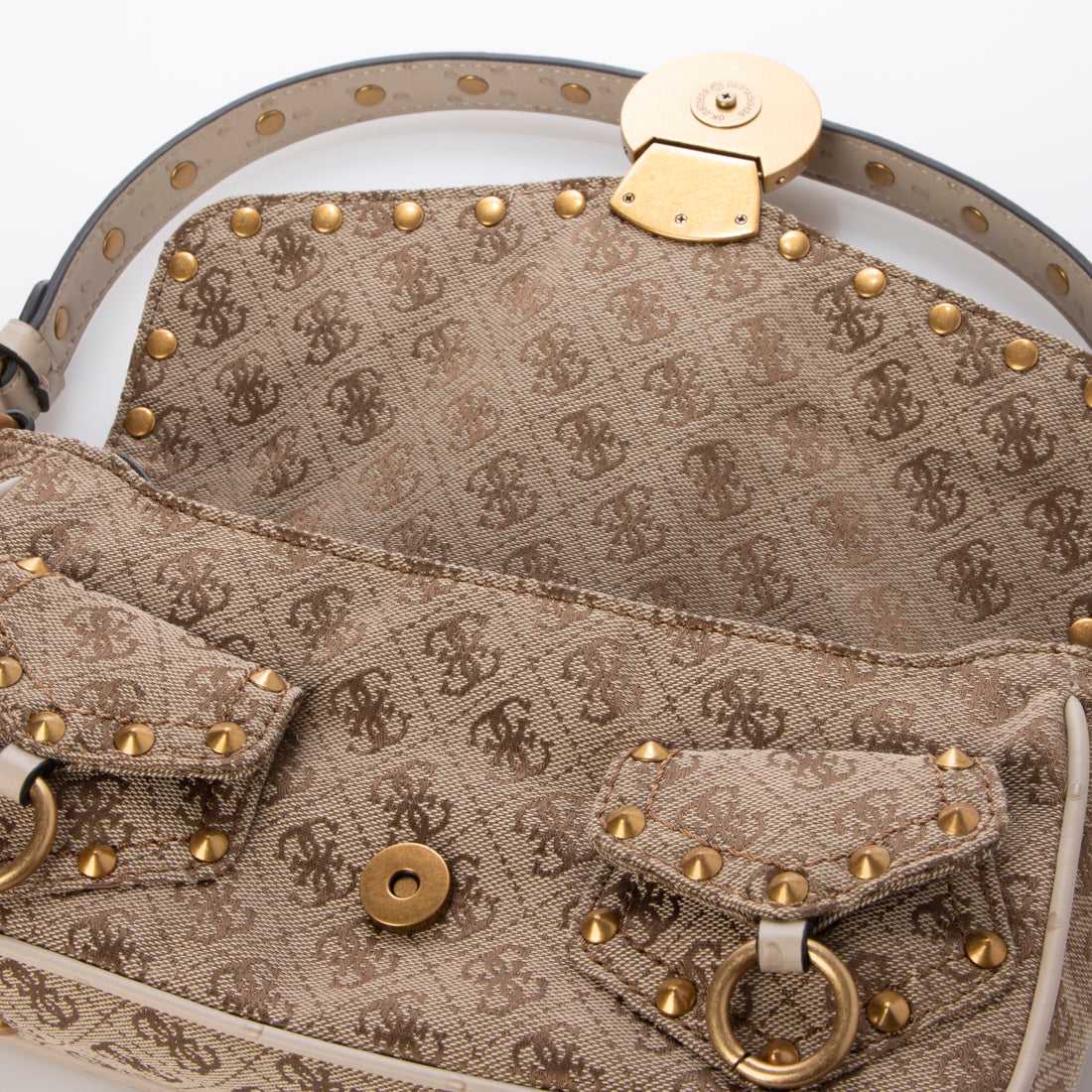 ゲス GUESS SARDINIA Vintage Flap Shoulder Bag  ハンドバッグ ショルダーバッグ レディース