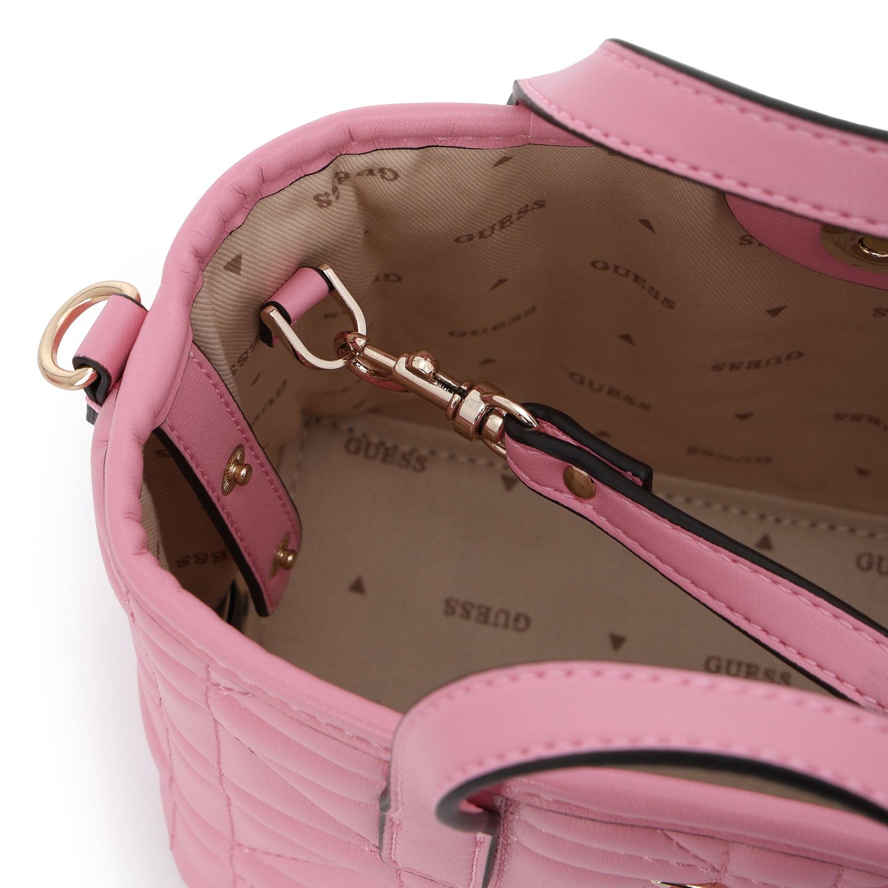 GUESS ショルダーバッグ LATONA ピンク ゲス GUESS LATONA Mini Triple