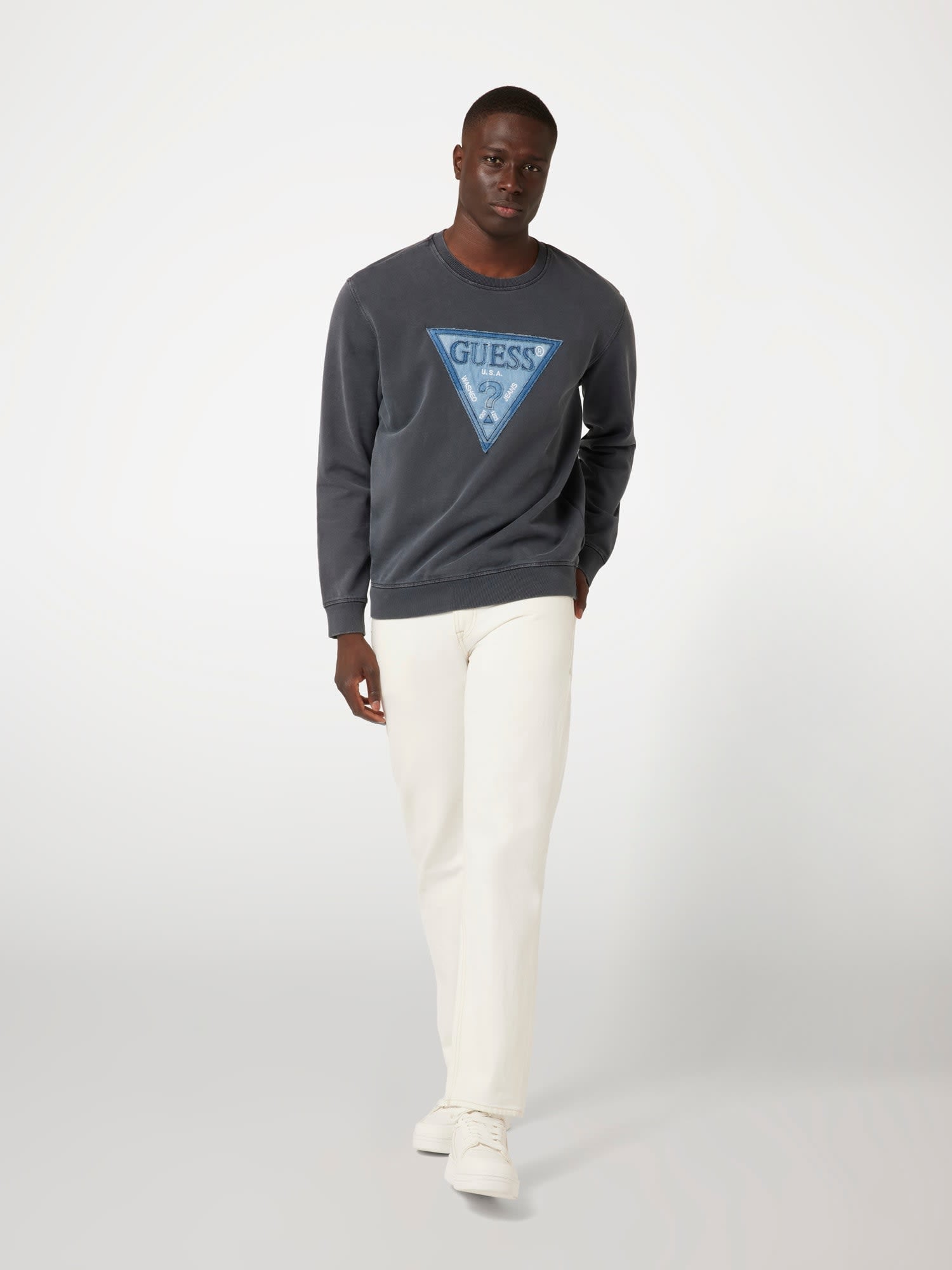GUESS TRIANGLE Patch Cn Sweatshirt