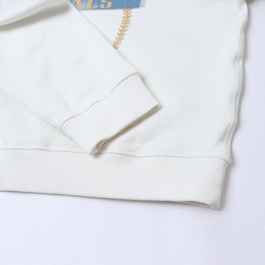 ゲス GUESS GUESS Originals Boxy Graphic Crewneck （JTMU） JTMU