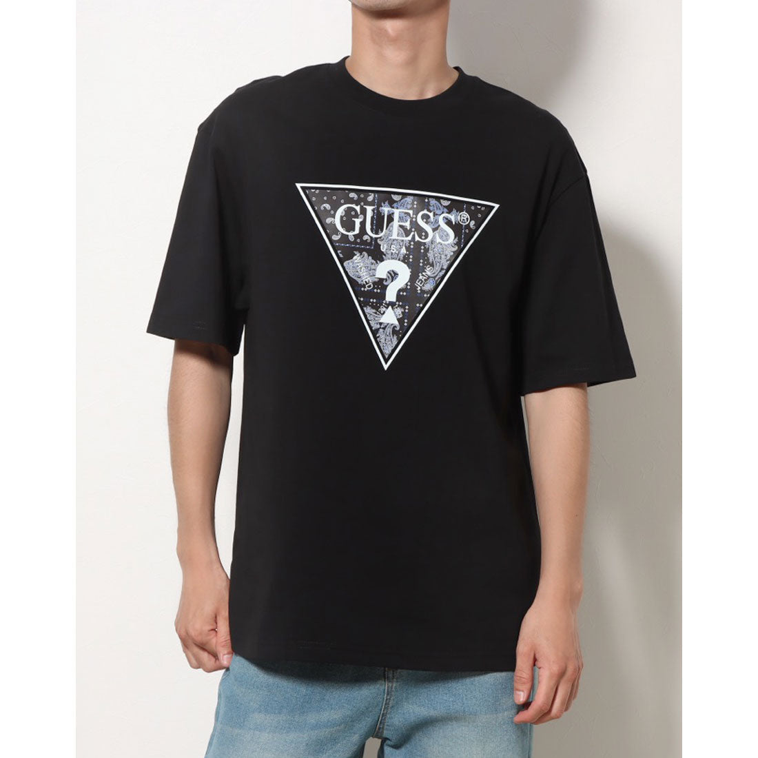 ゲス GUESS Paisley Triangle Tee  Tシャツ,BLK