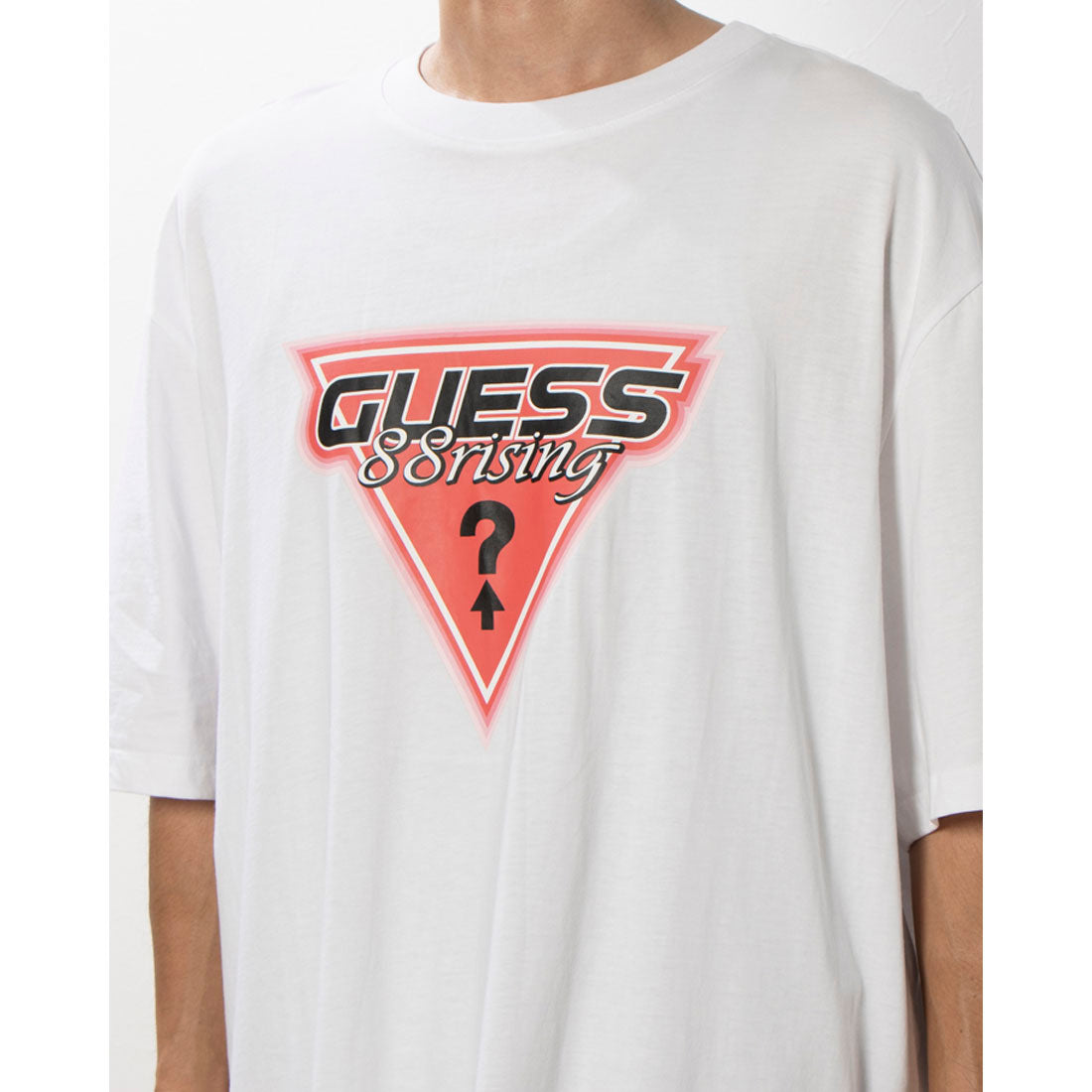 ゲス GUESS GUESS Originals x 88rising Tri Tee