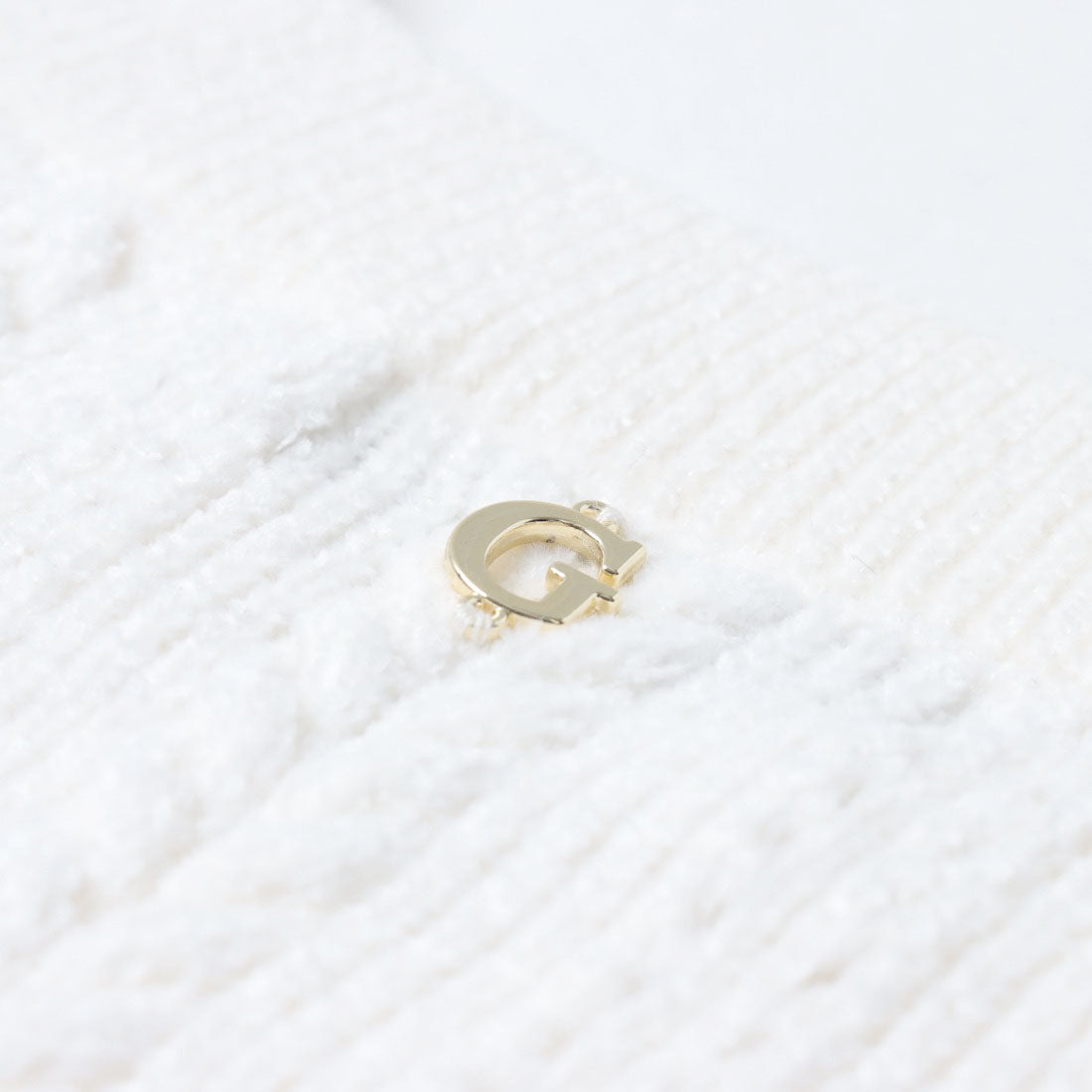 ゲス GUESS SS Chenille Marcie Cable Sweater （G1O6） G1O6