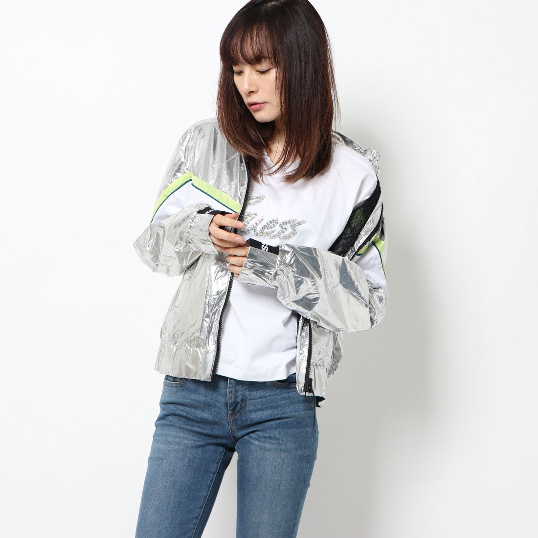 ゲス GUESS ANTHIA NYLON JACKET （SILVER） SILVER