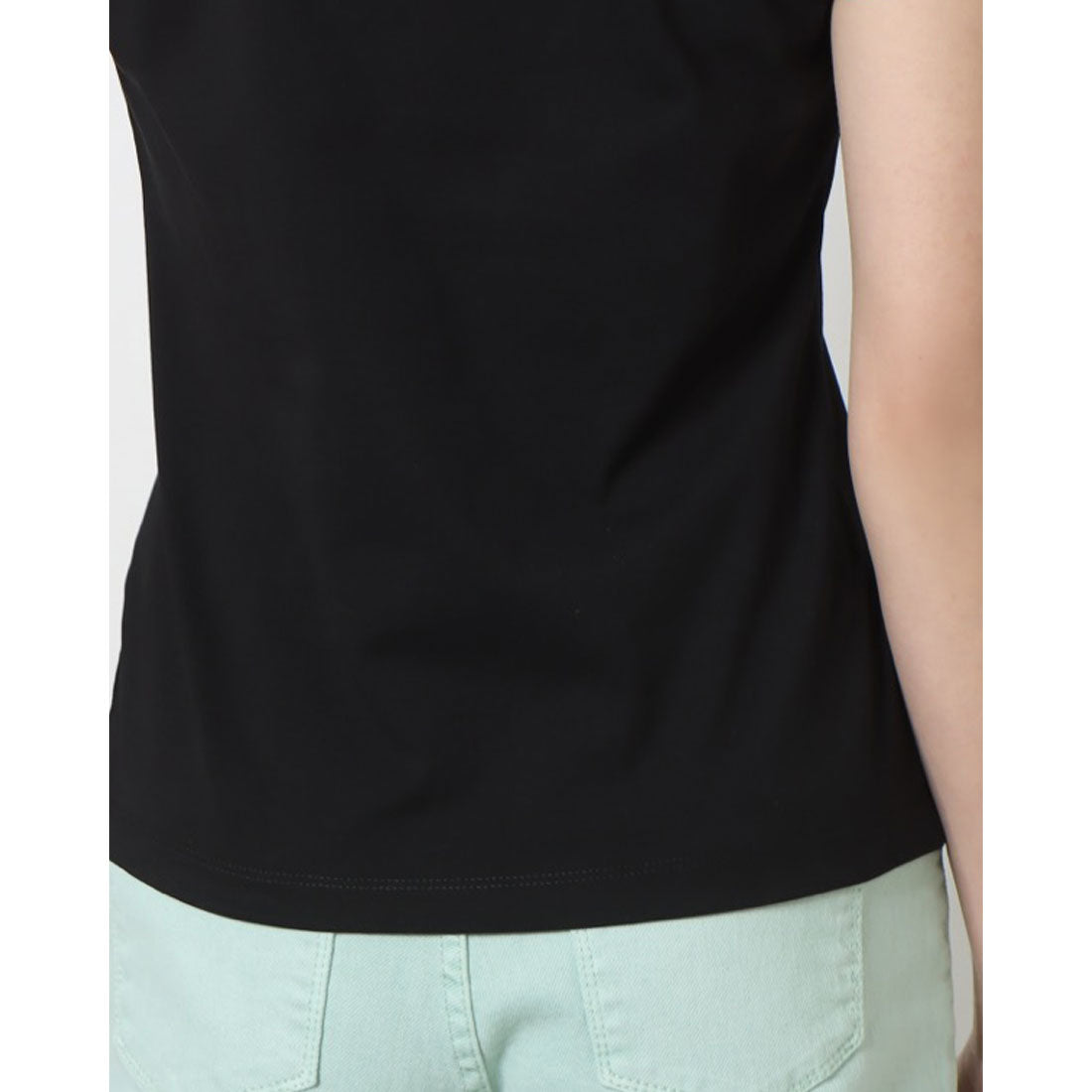 ゲス GUESS Denim Emboss Triangle Tee  Tシャツ レディース