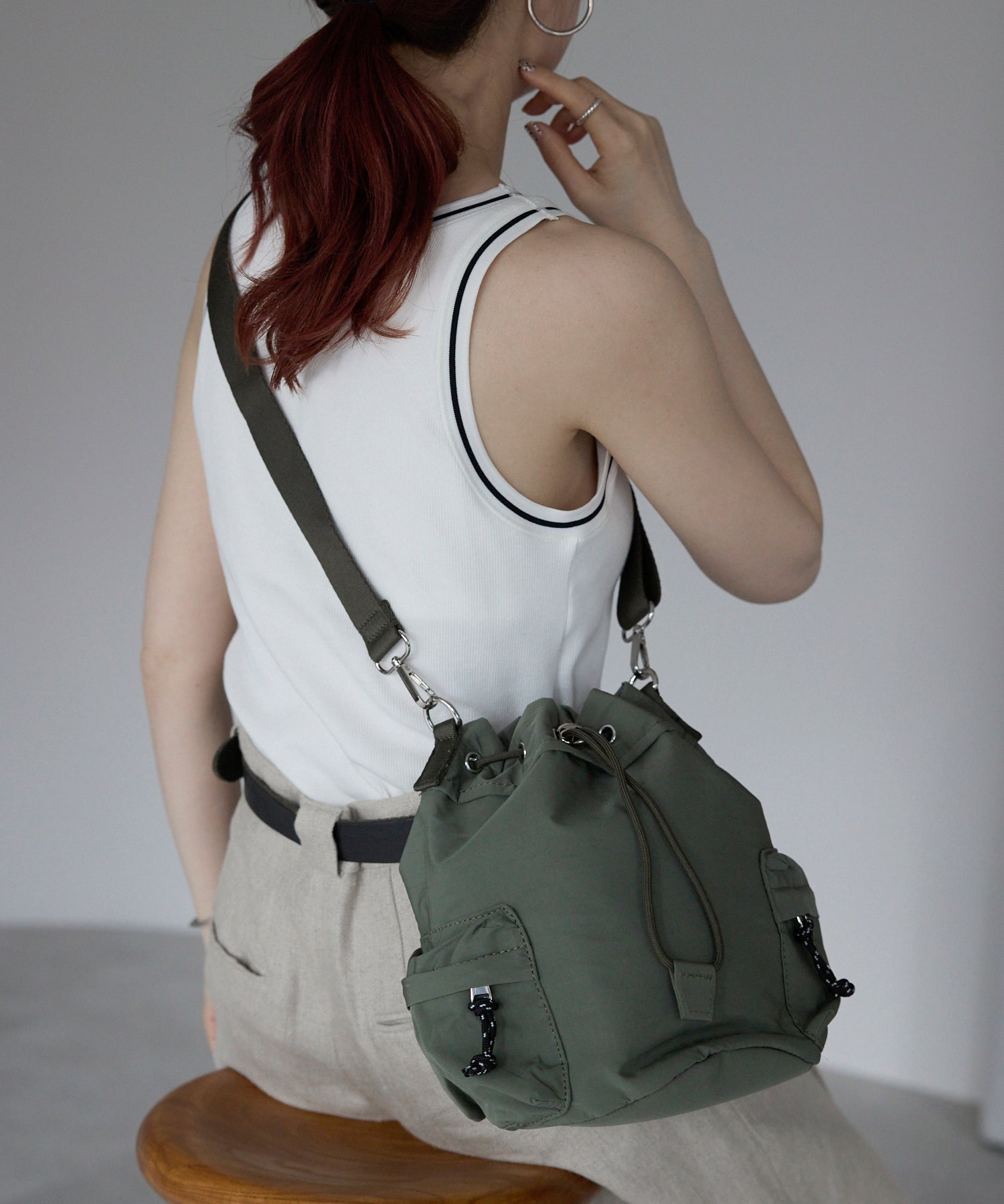 グッシオ GUSCIO アウトポケットショルダーバッグ （KHAKI） KHAKI