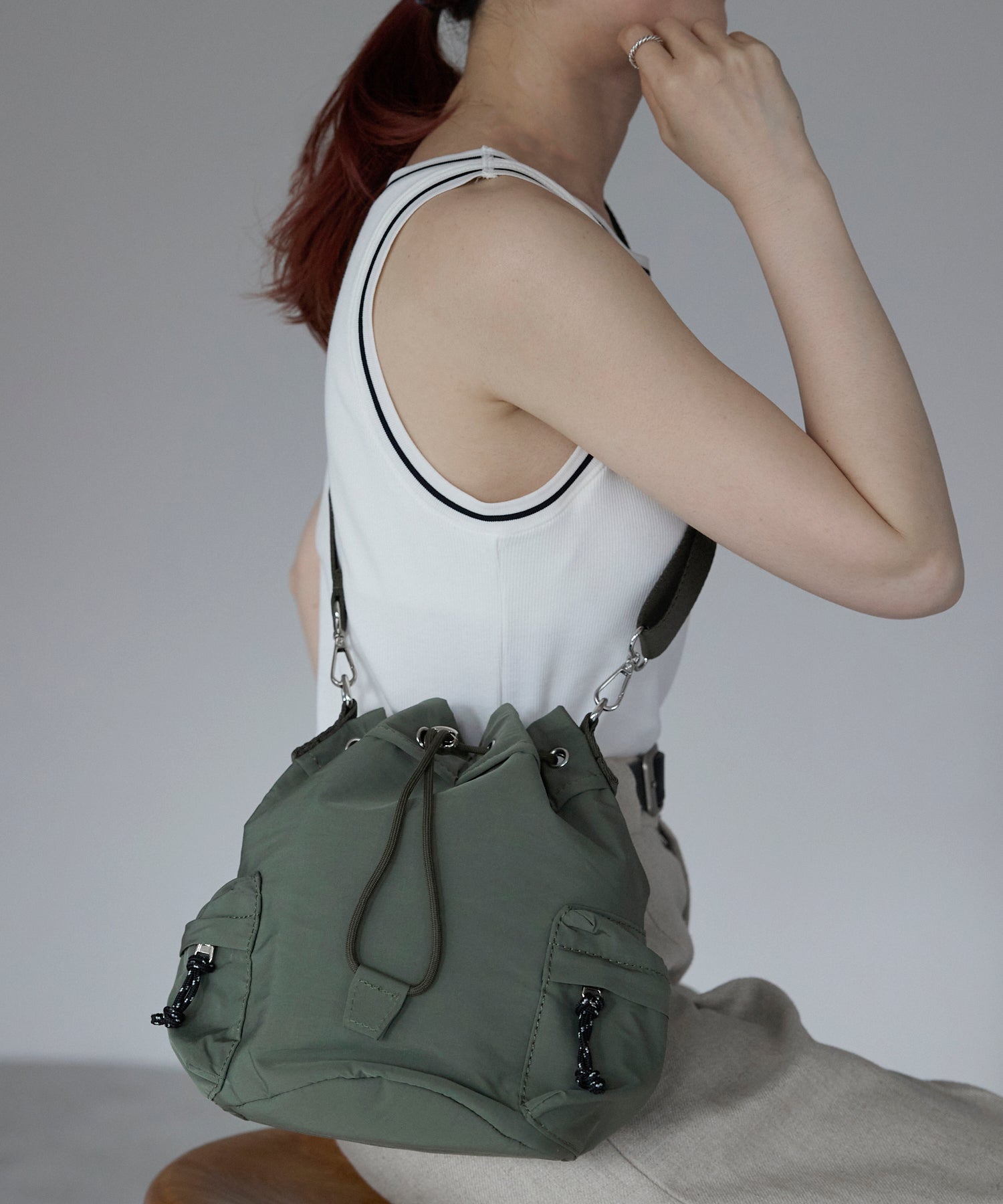 グッシオ GUSCIO アウトポケットショルダーバッグ （KHAKI） KHAKI