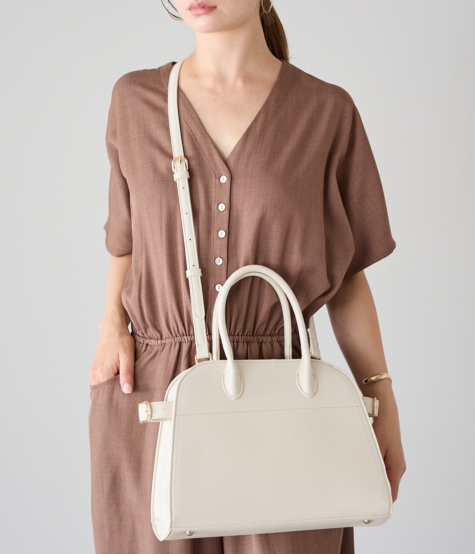 グッシオ GUSCIO 2WAYボストンバッグ （IVORY） IVORY