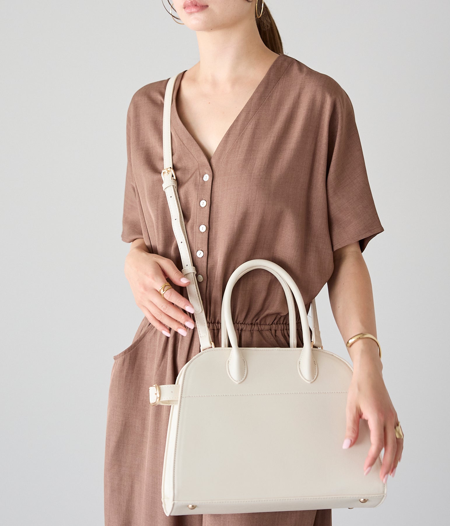 グッシオ GUSCIO 2WAYボストンバッグ （IVORY） IVORY