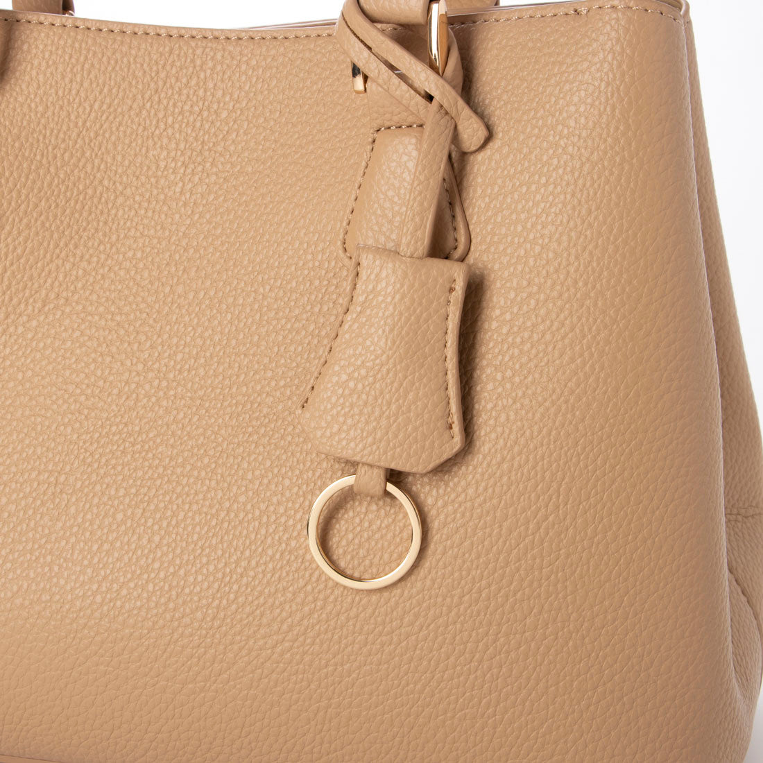 グッシオ GUSCIO 2WAYショルダーバッグ （IVORY） IVORY
