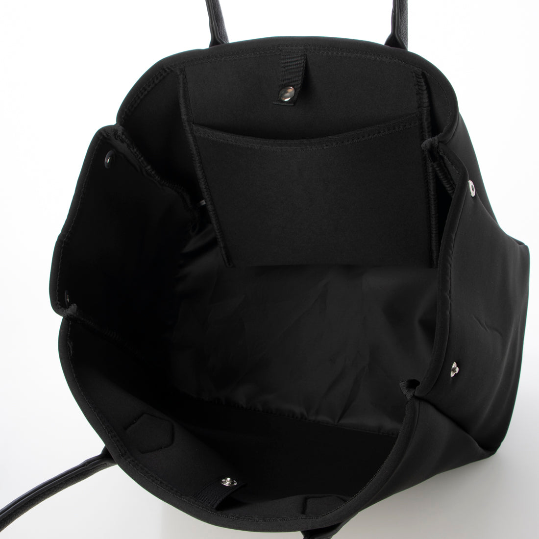 グッシオ GUSCIO ネオプレーン素材 トートバッグ 通勤/ジム/ママバッグ （BLACK） BLACK