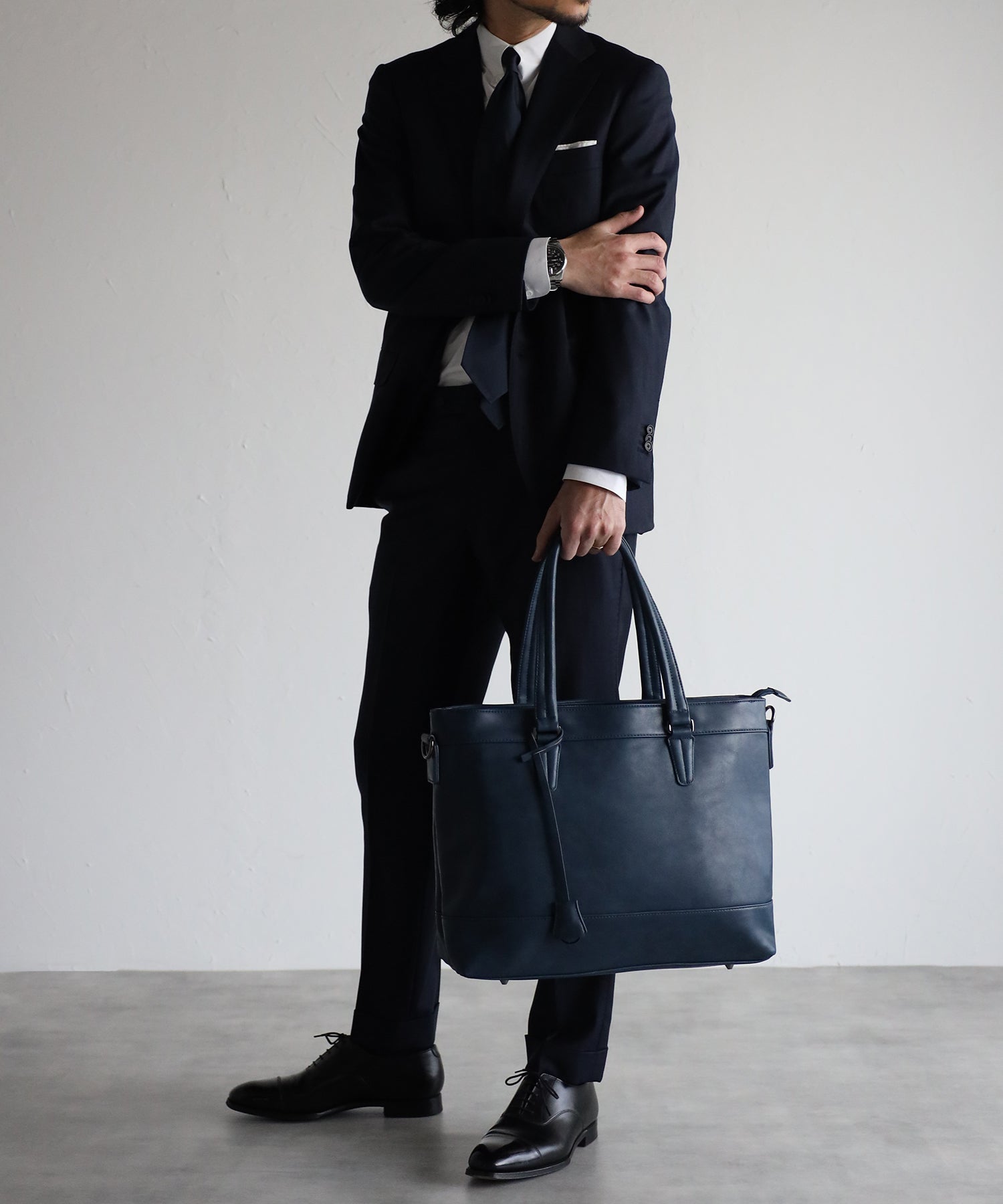 グッシオ ウォーモ GUSCIO UOMO レザータッチ ビジネストートバッグ 自立タイプ 大きめサイズ （INK BLUE） INK BLUE