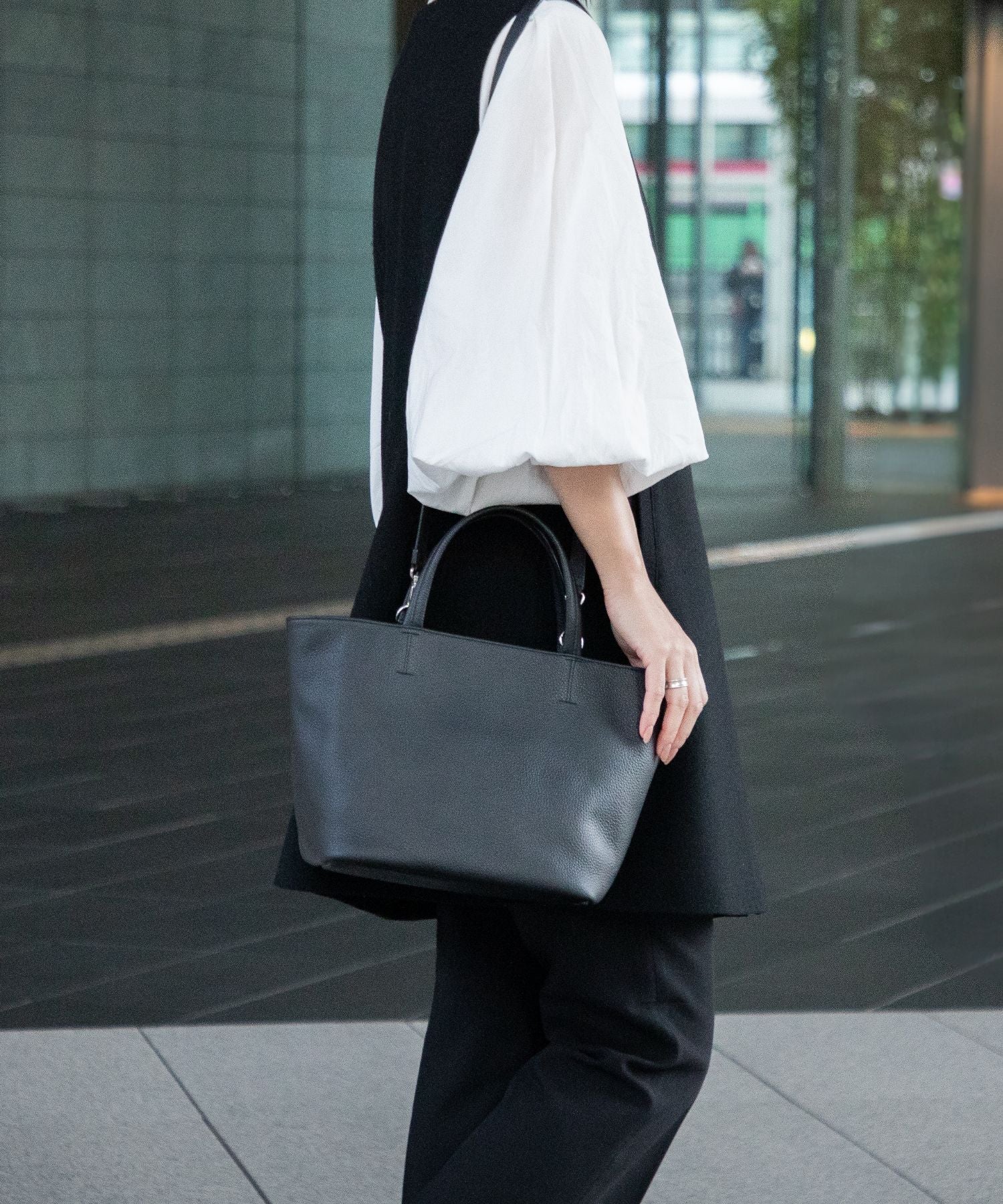 ギオネ GUIONNET ギオネ GUIONNET DRYGRAIN TOTE MINI ドライグレイントート ミニ PG-016 トートバッグ ショルダーバッグ 2WAY ユニセックス バッグ ブラック （BLACK/ブラック） BLACK/ブラック