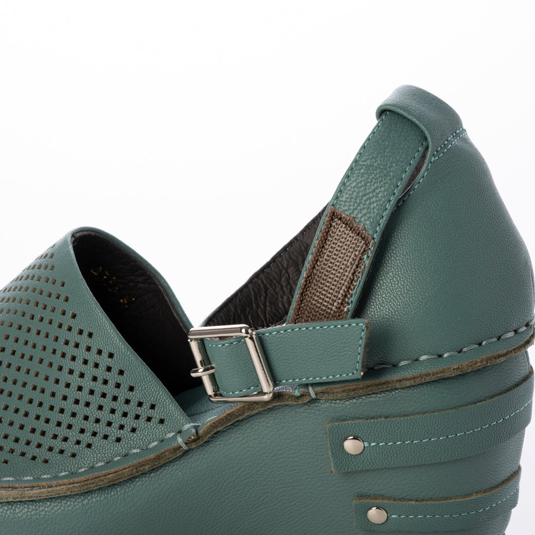 Hina Day green Thick-soled Neck Strap Sandals