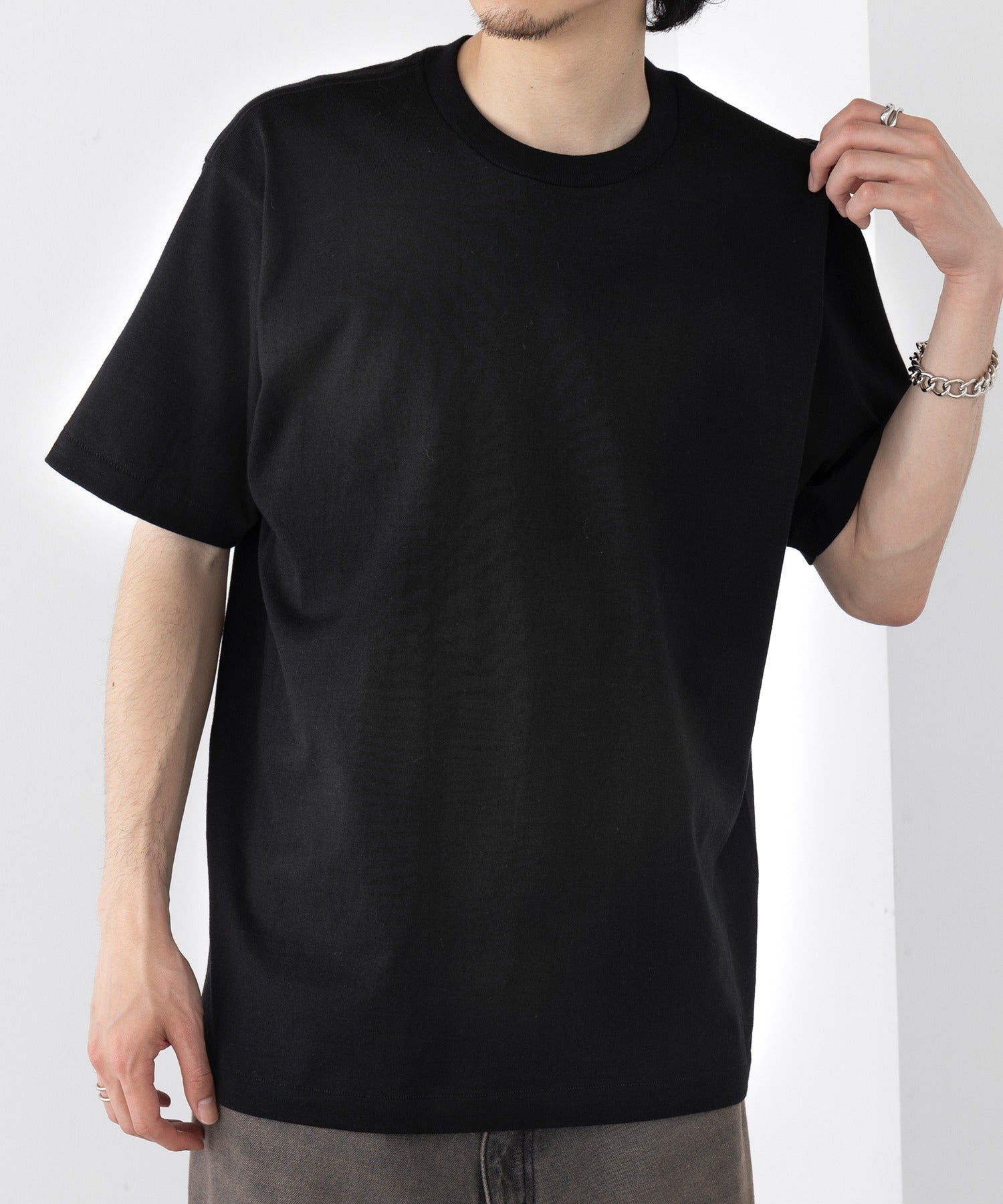 ヘインズ Hanes KURO クルーネックTシャツ HM1-B201 （ブラック） ブラック