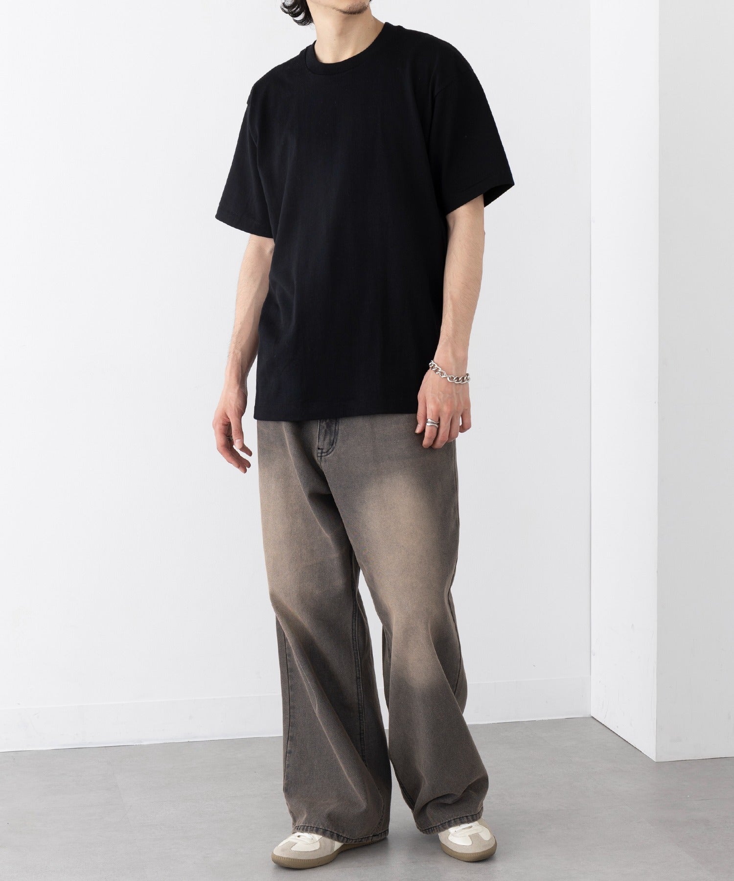 ヘインズ Hanes KURO クルーネックTシャツ HM1-B201 （ブラック） ブラック