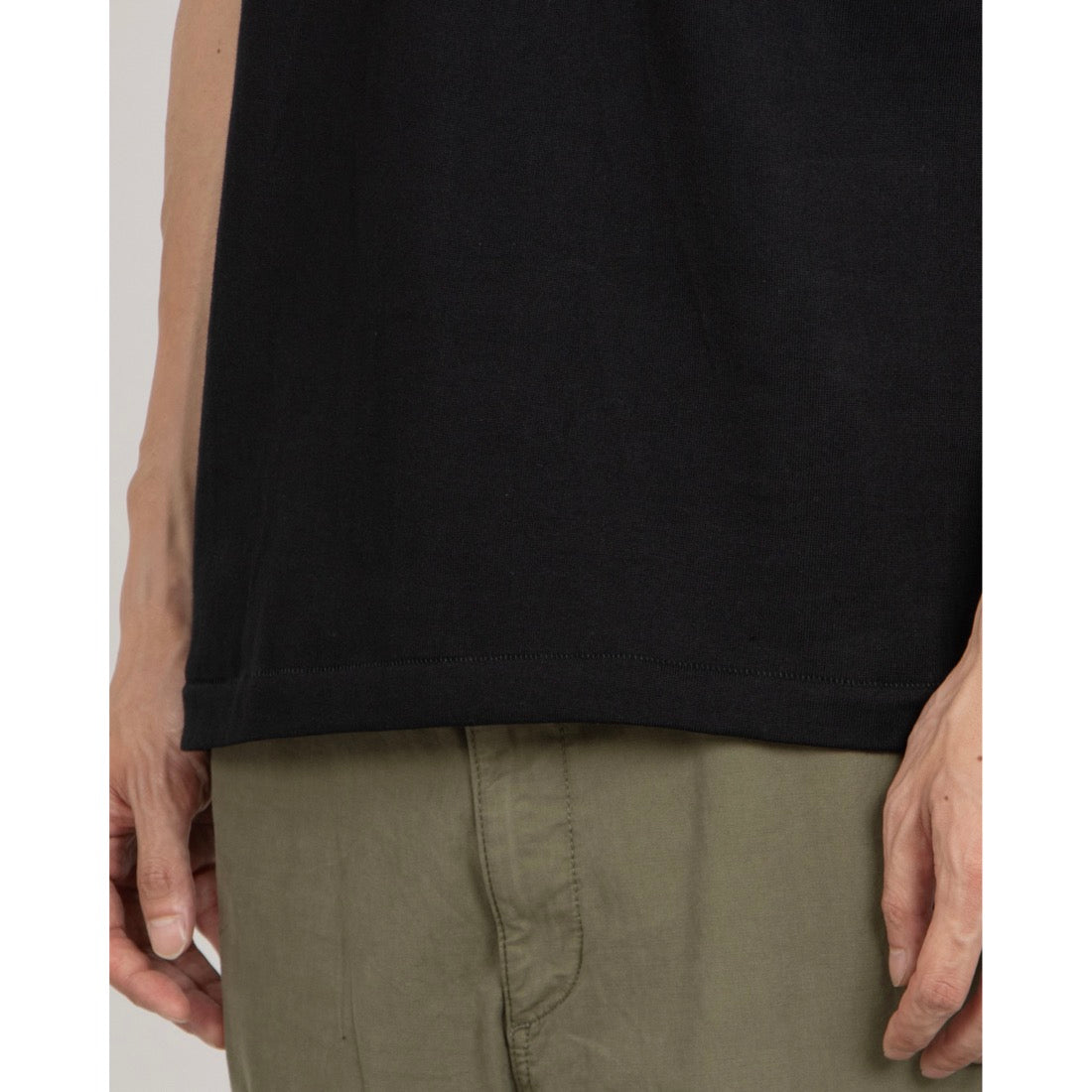 ヘインズ Hanes KURO クルーネックTシャツ HM1-B201 （ブラック） ブラック