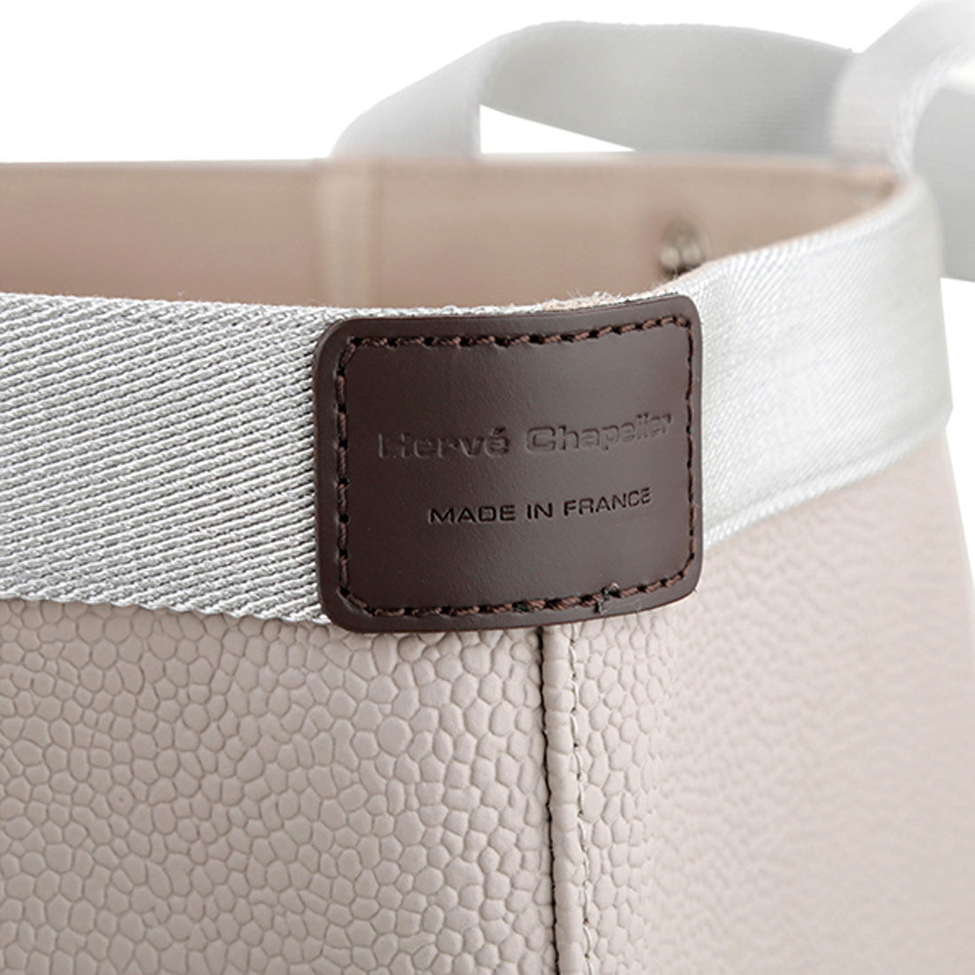 Herve Chapelier Tote Bag Pebbled Grain Coated Canvas Luxe Boat Type Tote L 725GP 6381 MASTIC/ARGENT