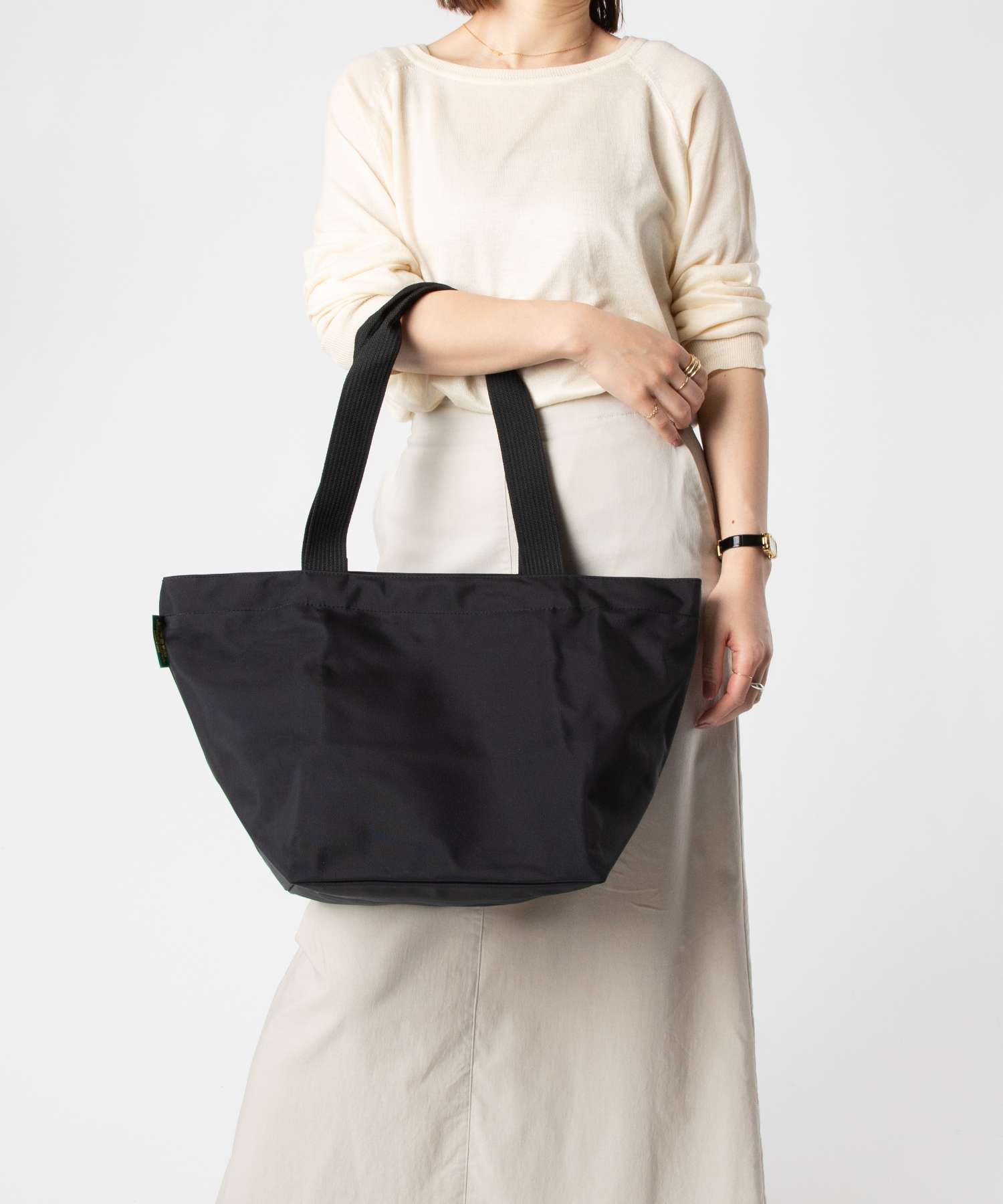 エルベシャプリエ Herve Chapelier エルベシャプリエ Herve Chapelier Shopping bag square bottom ナイロン舟型ショルダー Lサイズ 925N トートバッグ レディース バッグ （ARTIC-PAILLE/1531） ARTIC-PAILLE/1531