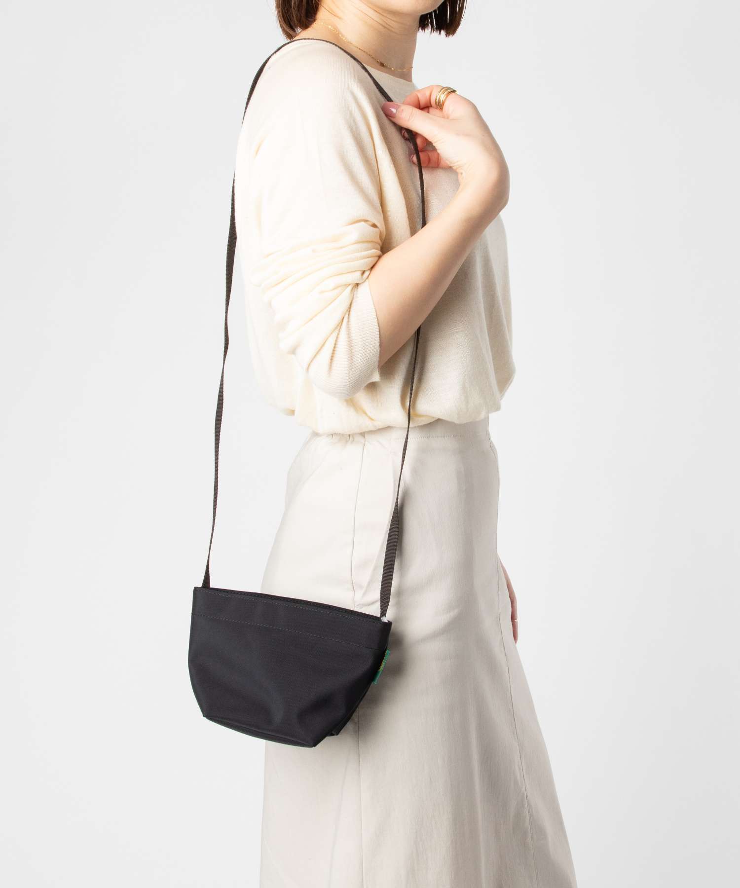 エルベシャプリエ Herve Chapelier エルベシャプリエ Herve Chapelier Mini tote square bottom ナイロン舟型ショルダーバッグ XSサイズ 1927N ショルダーバッグ レディース バッグ （NOIR/09） NOIR/09