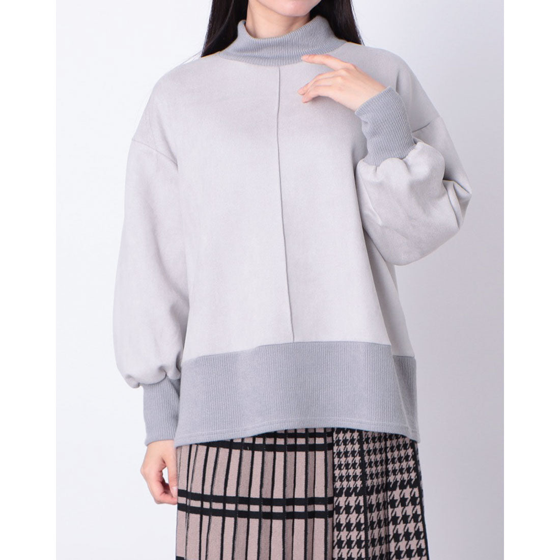 ヒューマンセカンドオケージョン Human 2nd Occasion カットスエードハイネックプルオーバー （グレー） グレー