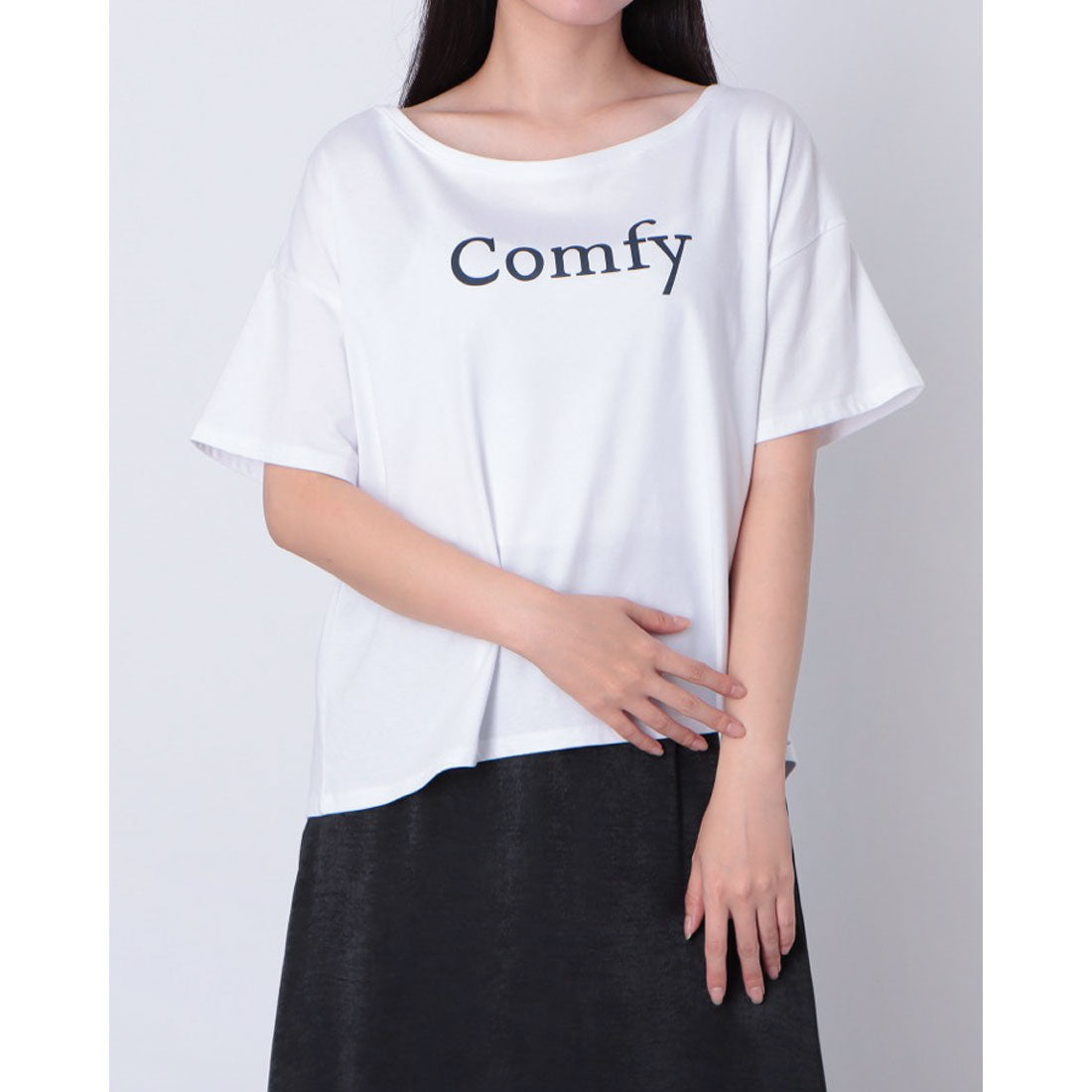 ヒューマンセカンドオケージョン Human 2nd Occasion ドロップショルダーロゴTシャツ （オフホワイト） オフホワイト