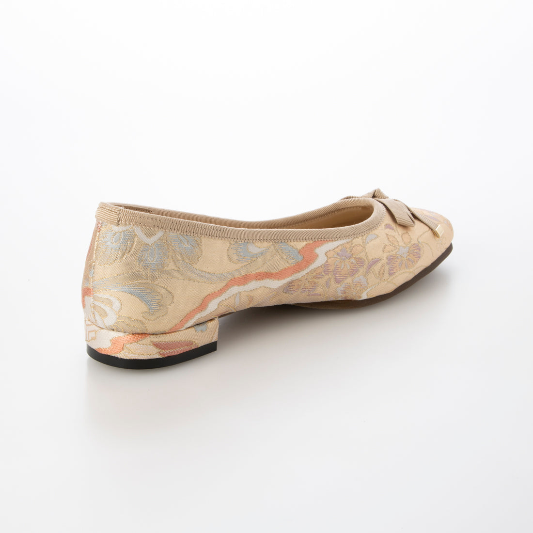 Hakimono - Footwear 【Made in Japan】【Footwear】 Unique one-of-a-kind flat shoes made from Nishijin-ori and kimono materials HAZUMI100