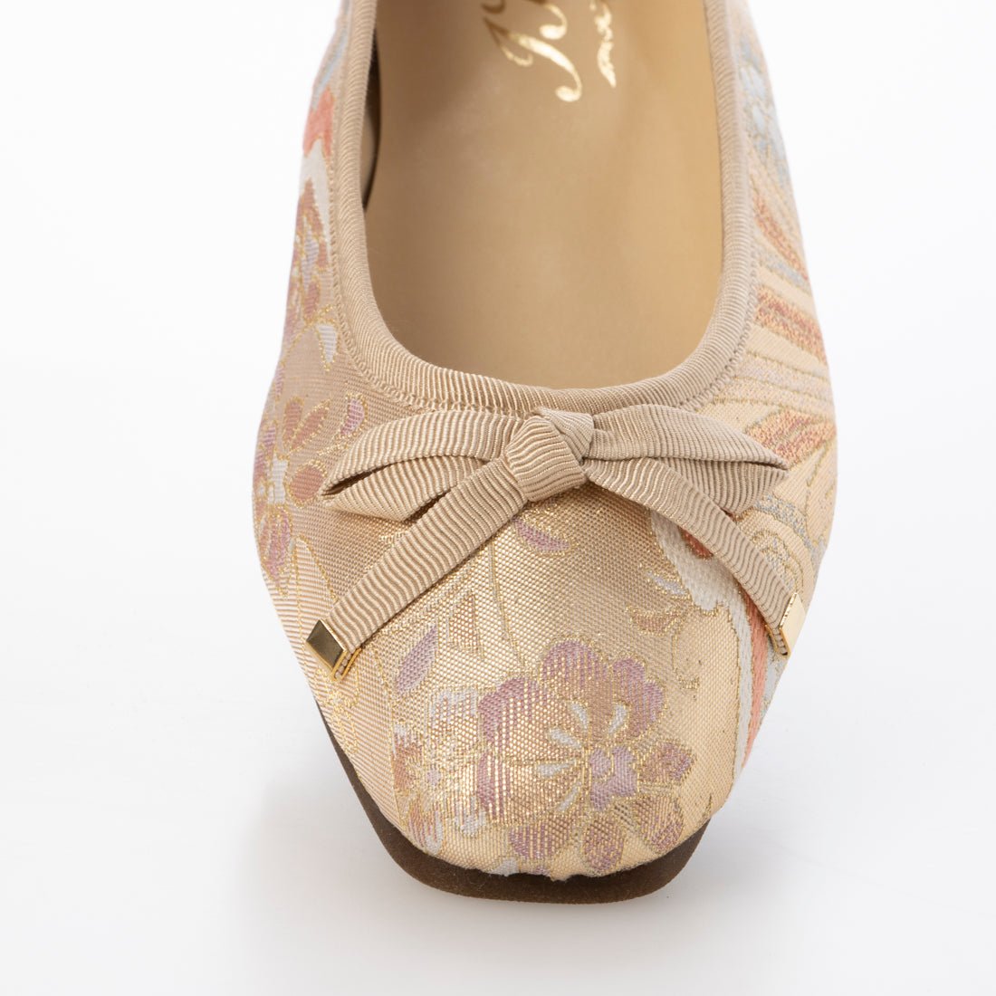 Hakimono - Footwear 【Made in Japan】【Footwear】 Unique one-of-a-kind flat shoes made from Nishijin-ori and kimono materials HAZUMI100