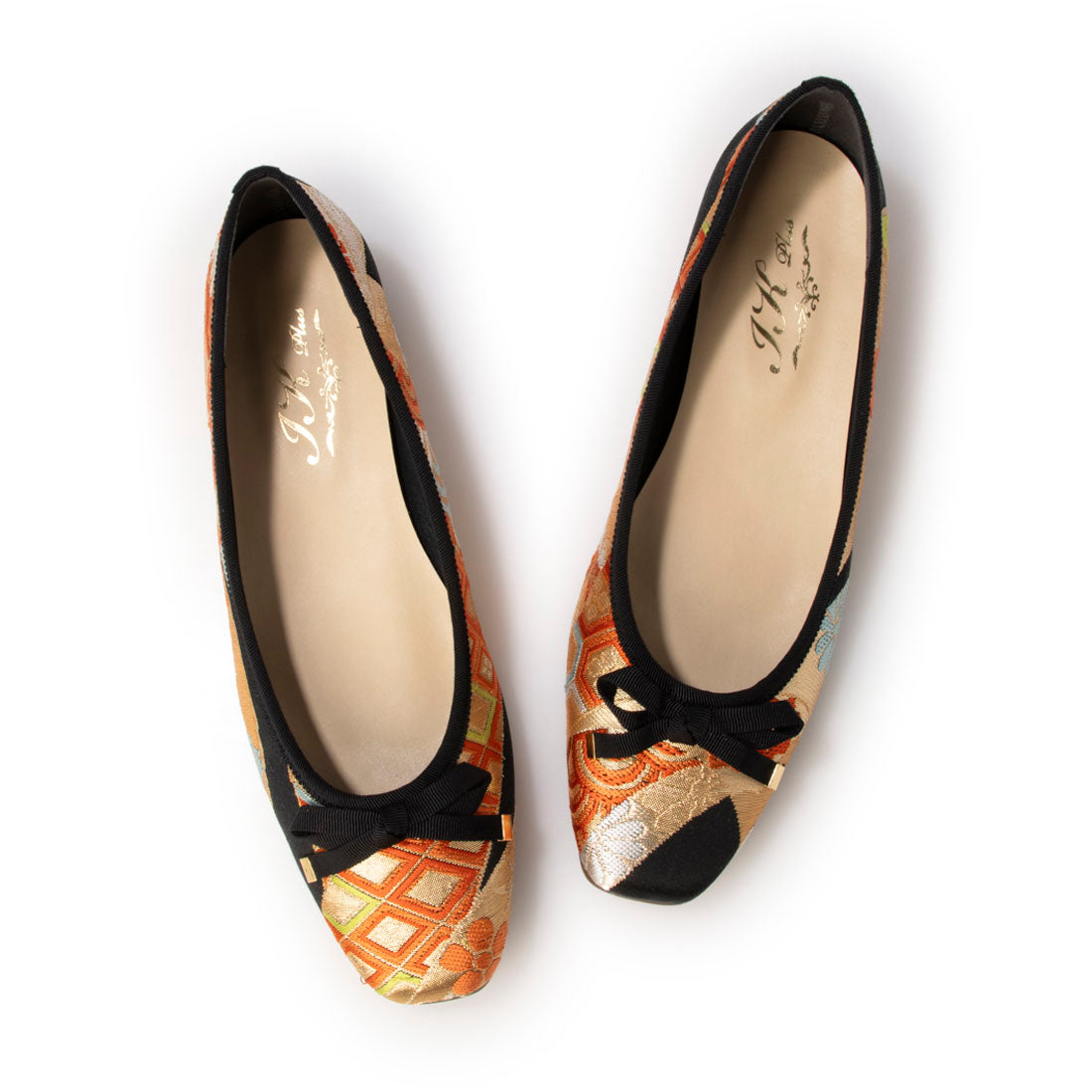 Hakimono - Footwear 【Made in Japan】【Footwear】 Unique one-of-a-kind flat shoes made from Nishijin-ori and kimono materials HAZUMI100