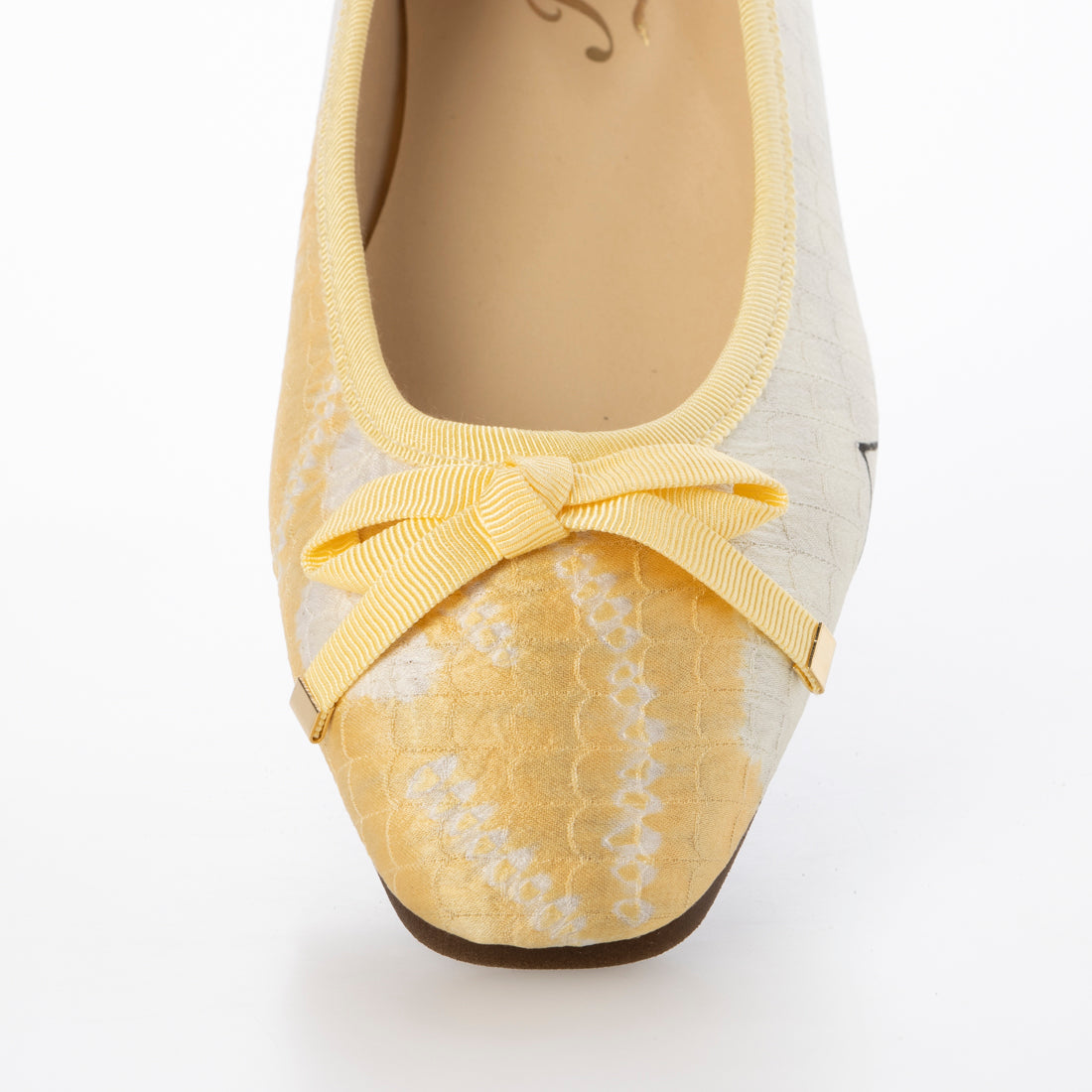 Hakimono - Footwear 【Made in Japan】【Footwear】 Unique one-of-a-kind flat shoes made from Nishijin-ori and kimono materials HAZUMI100