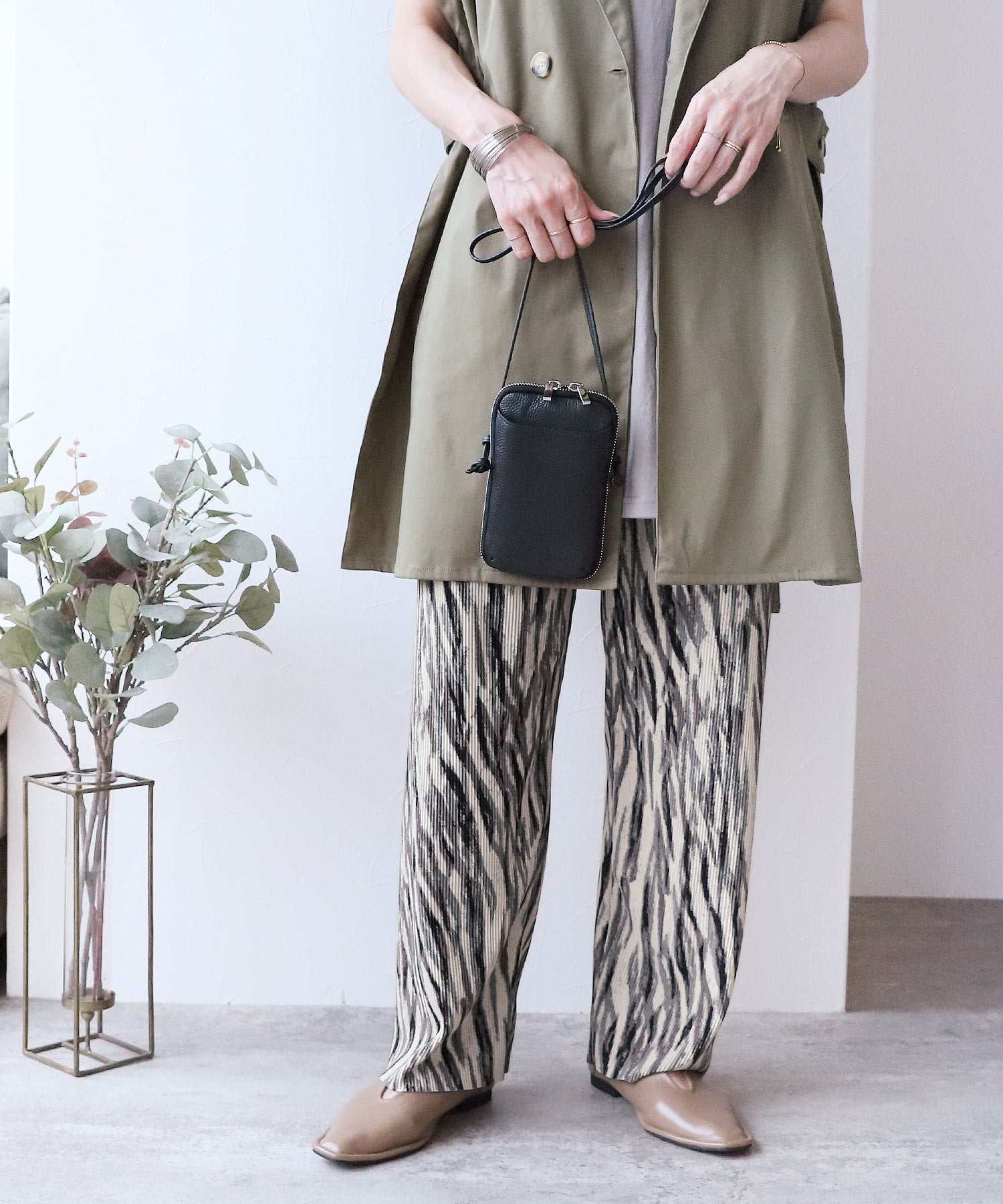 Reca animal print pleated pants