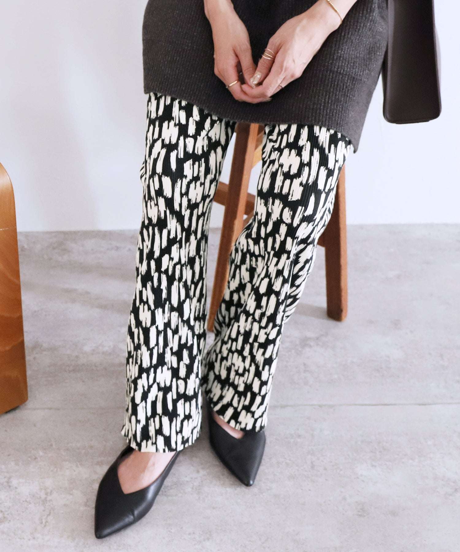 Reca animal print pleated pants