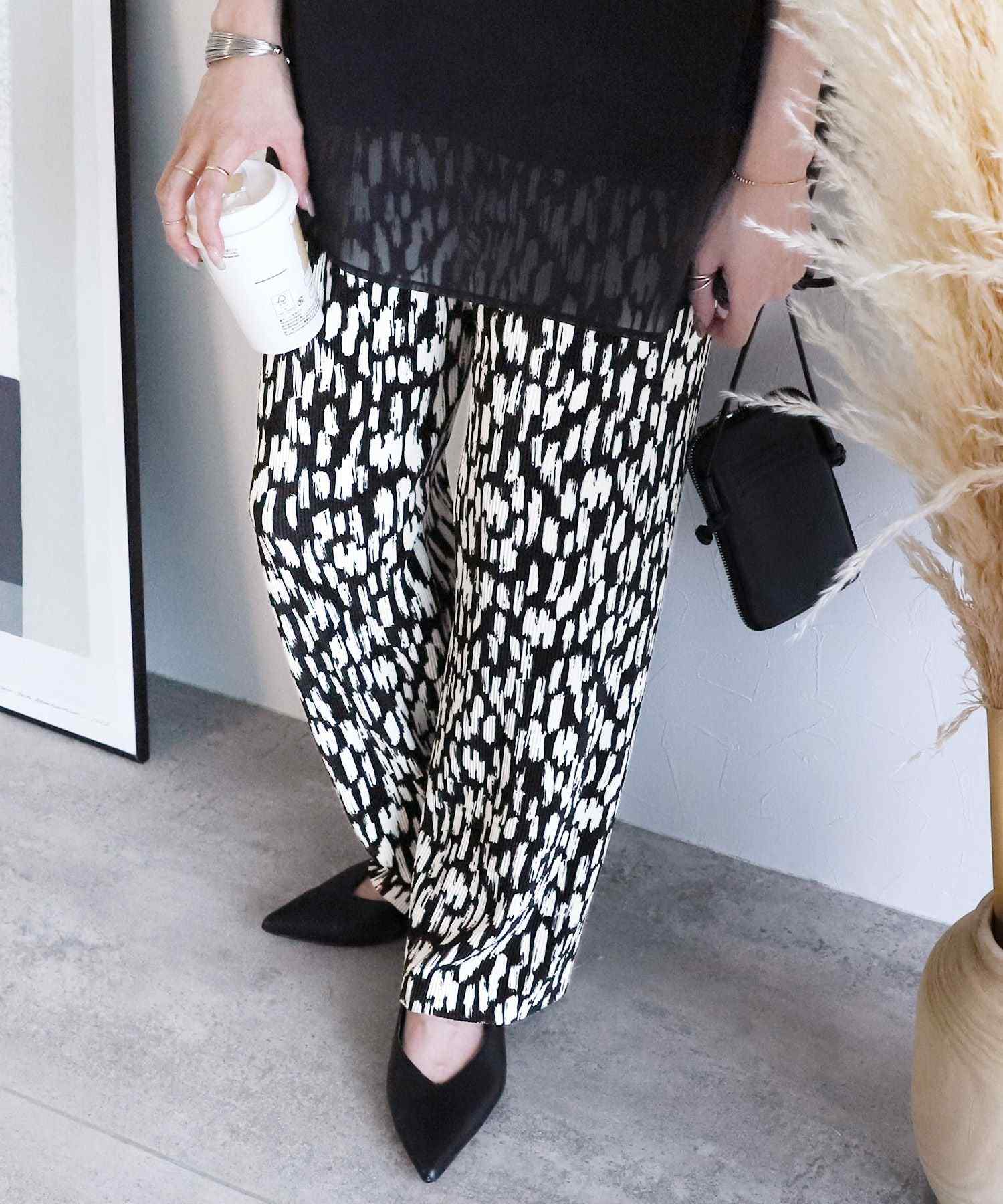 Reca animal print pleated pants