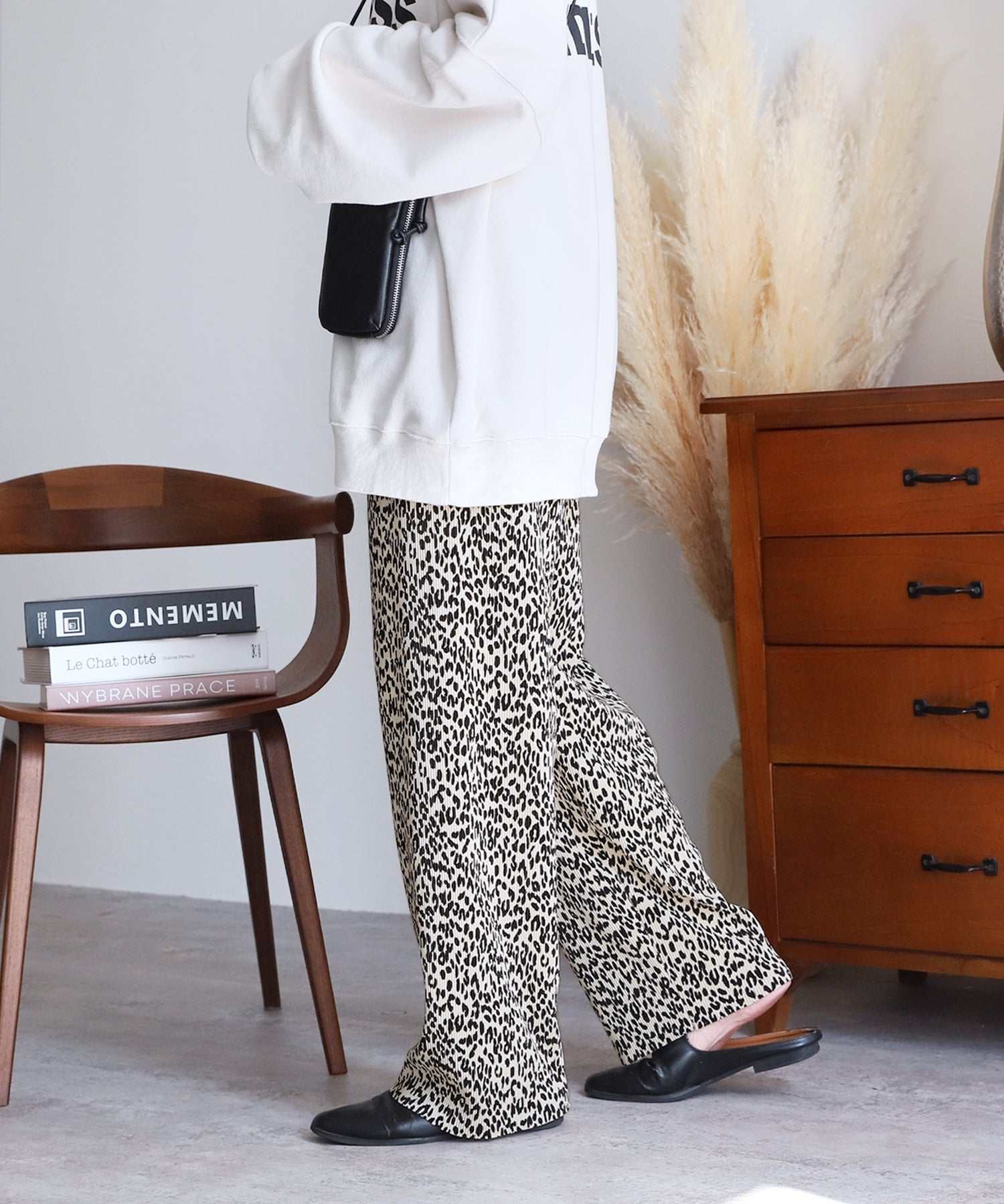 Reca animal print pleated pants