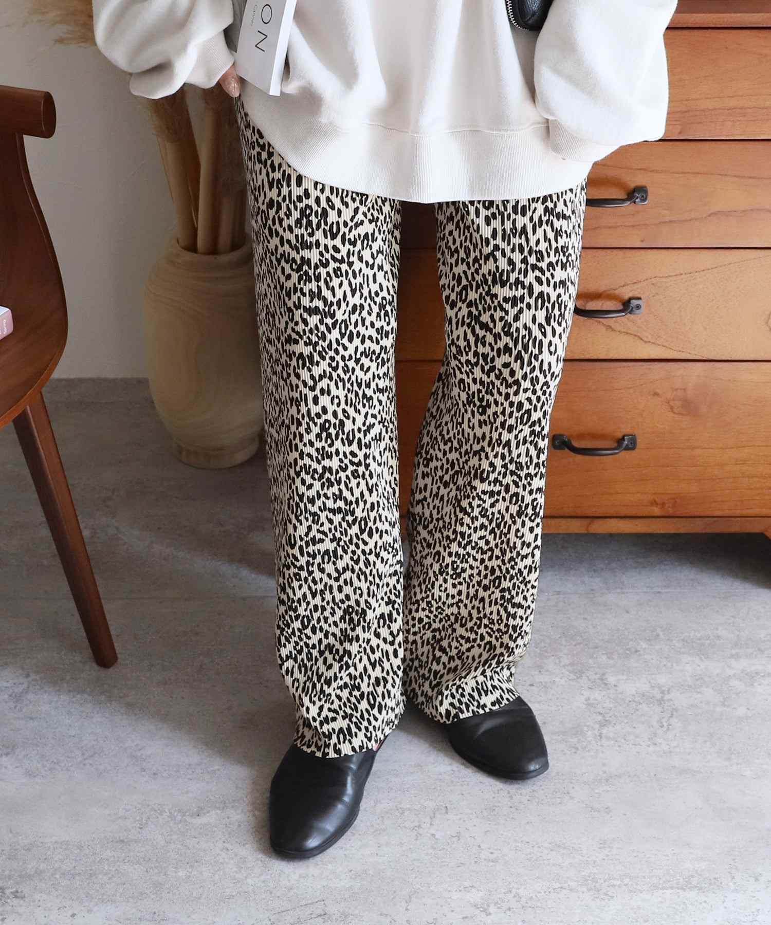 Reca animal print pleated pants