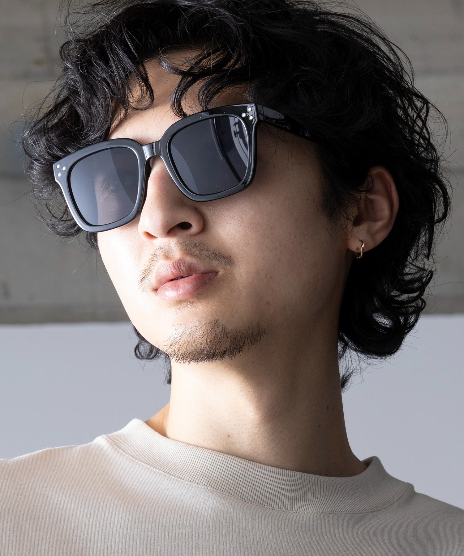 マガジンデモードコンタクト MAGASIN DE MODE CONTACT 偏光調光スクエア UVカット カラーレンズサングラス TNY （ブラック） ブラック
