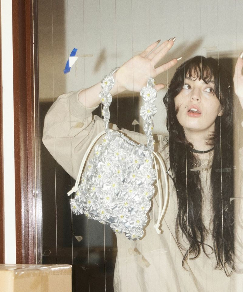 ヘイ！ミセスローズ HEY! Mrs ROSE ヨーヨーキルト バッグ（YOYO QUILT BAG） （Silver） Silver