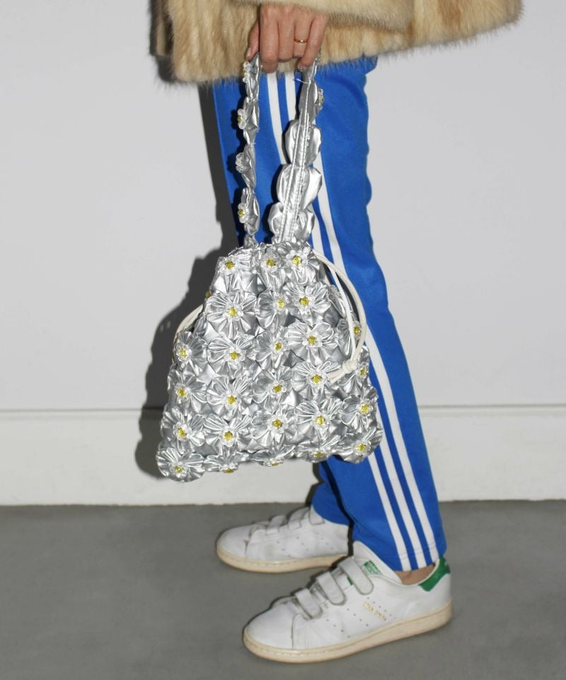 ヘイ！ミセスローズ HEY! Mrs ROSE ヨーヨーキルト バッグ（YOYO QUILT BAG） （Silver） Silver