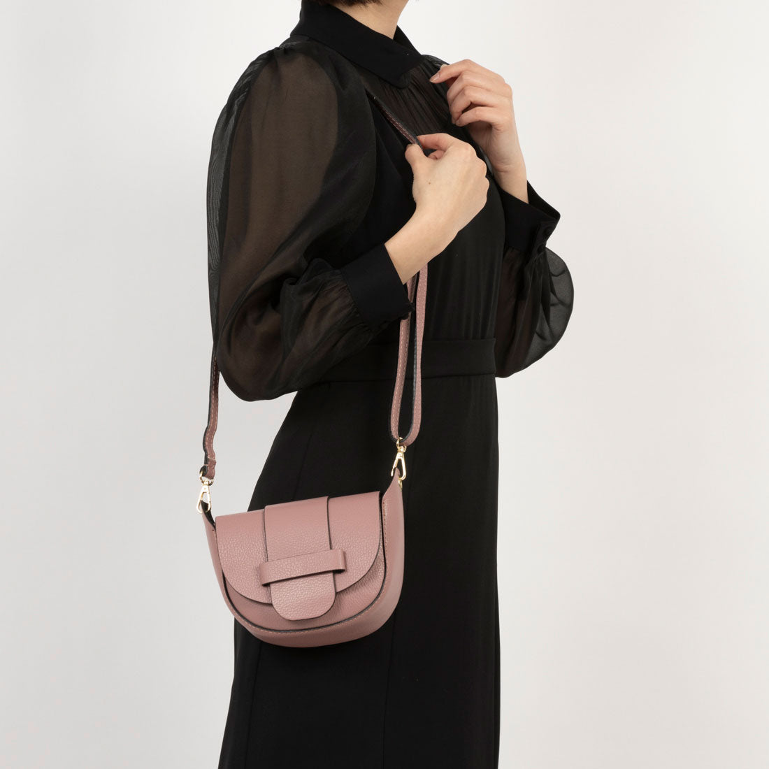 ヘルナン) HERNAN ハーフムーンBag