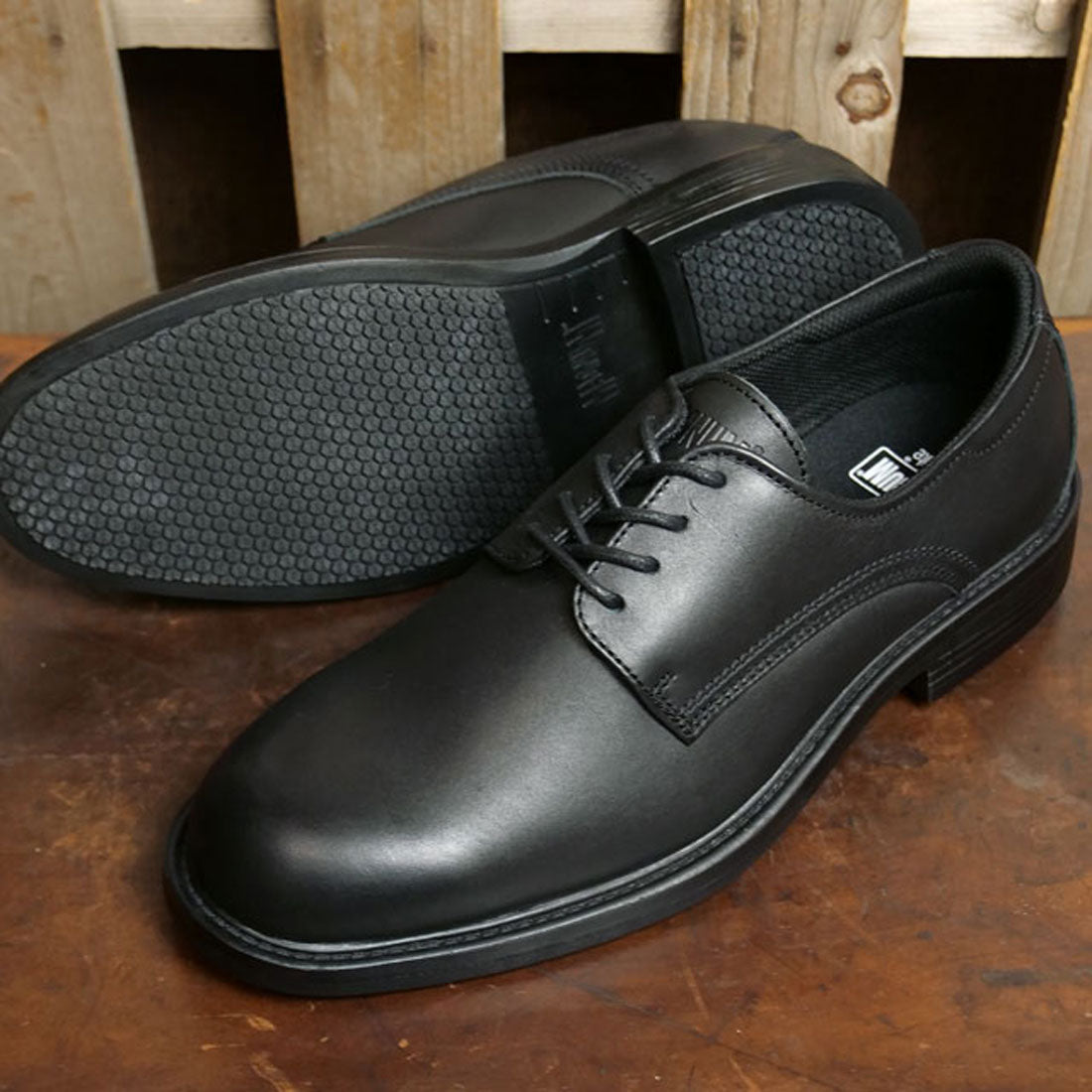 ハイテック HI-TEC MAGNUM ACTIVE DUTY BLACK [53240346]
